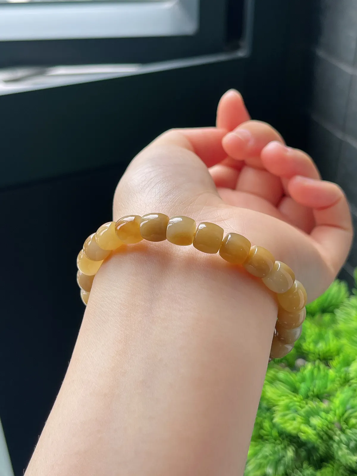 和田玉糖玉直切手串8mm