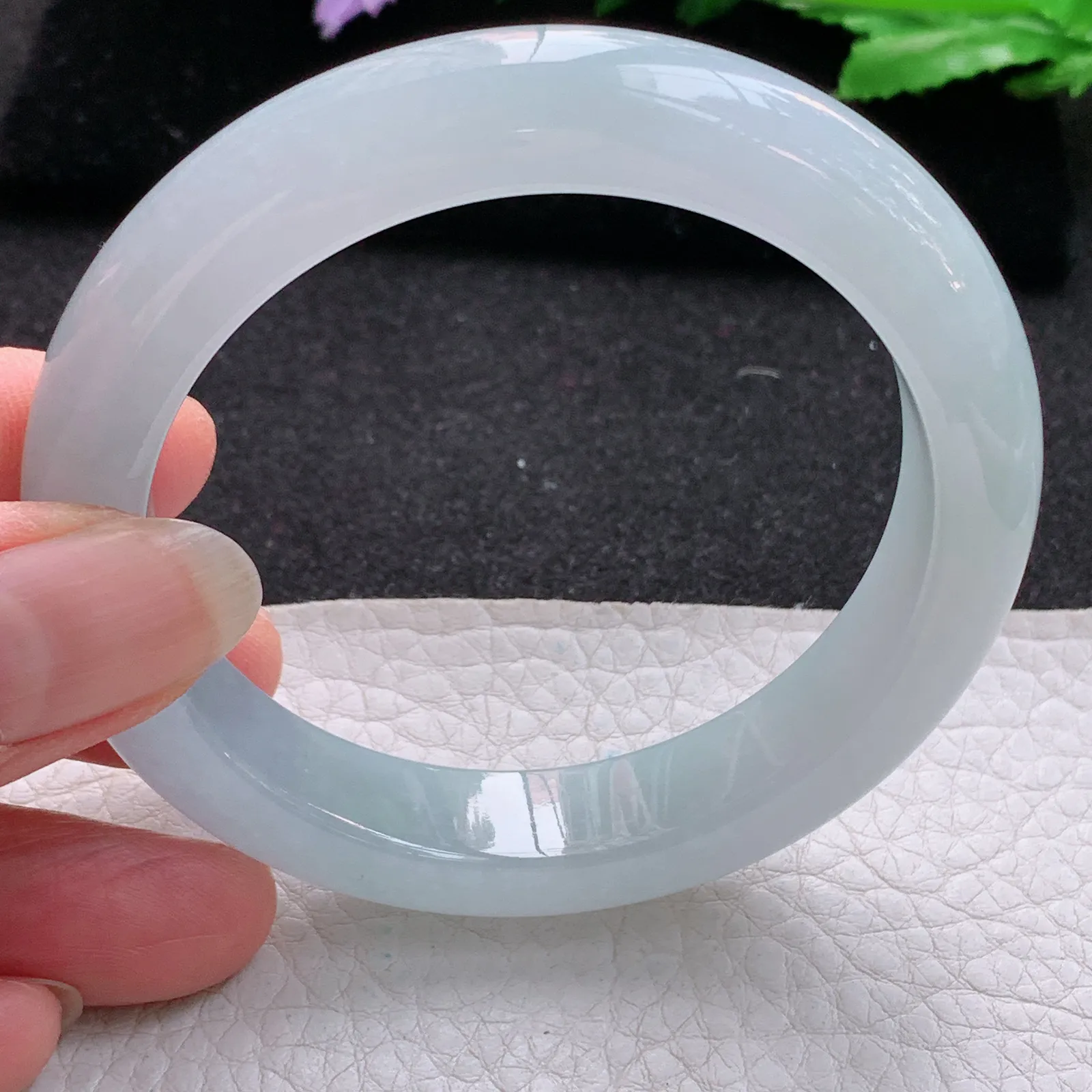 xo实拍56*12*8.8平安镯 缅甸翡翠a货玉手镯天空蓝韵宽边玉手环