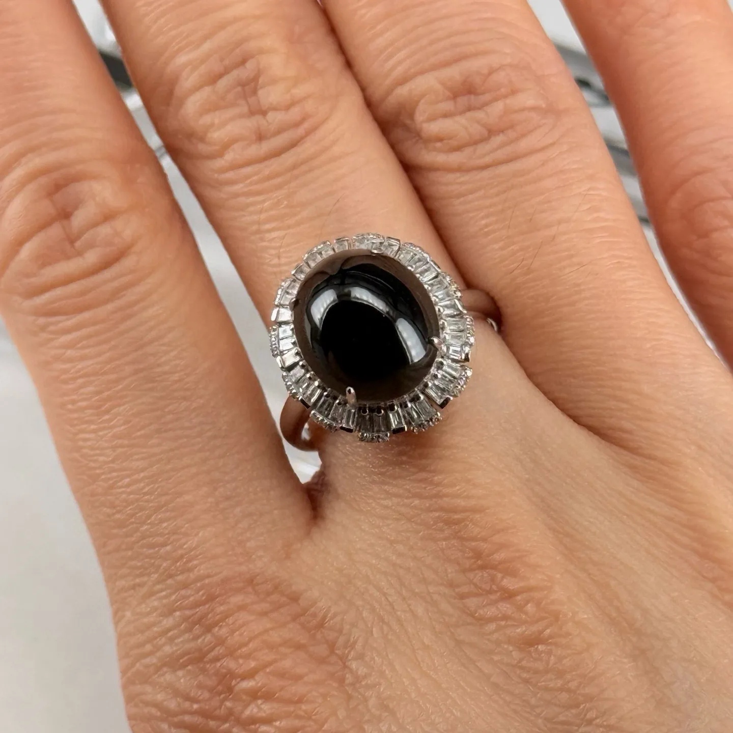 精品满钻豪镶墨翠蛋面女戒 种好色正 黑度极好 打灯通透 油性十足 尺寸13