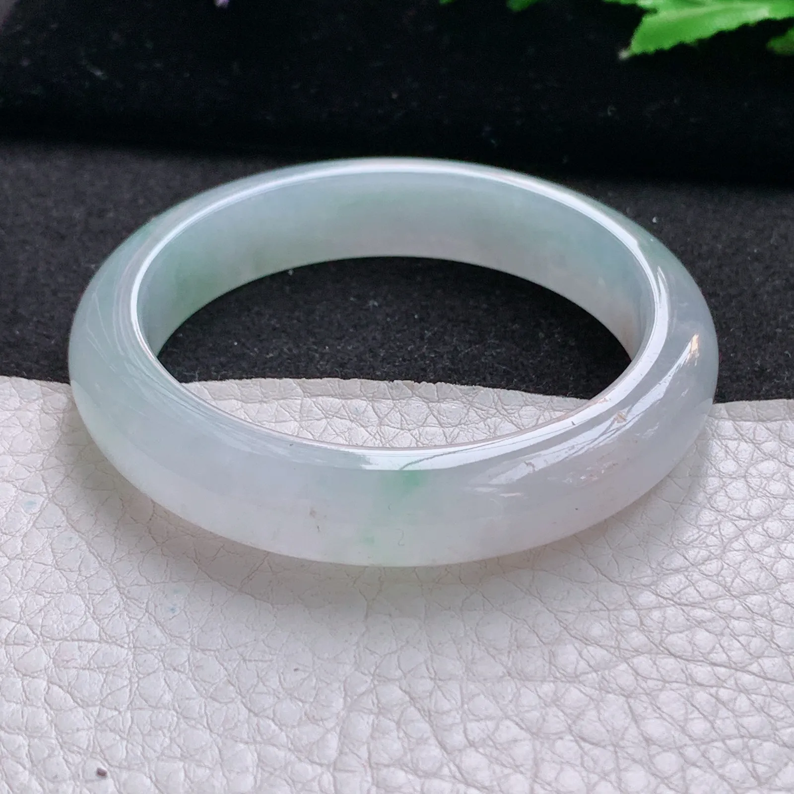 xo实拍53*11.8*8平安镯 缅甸翡翠a货玉手镯冰爽清新宽边玉手环