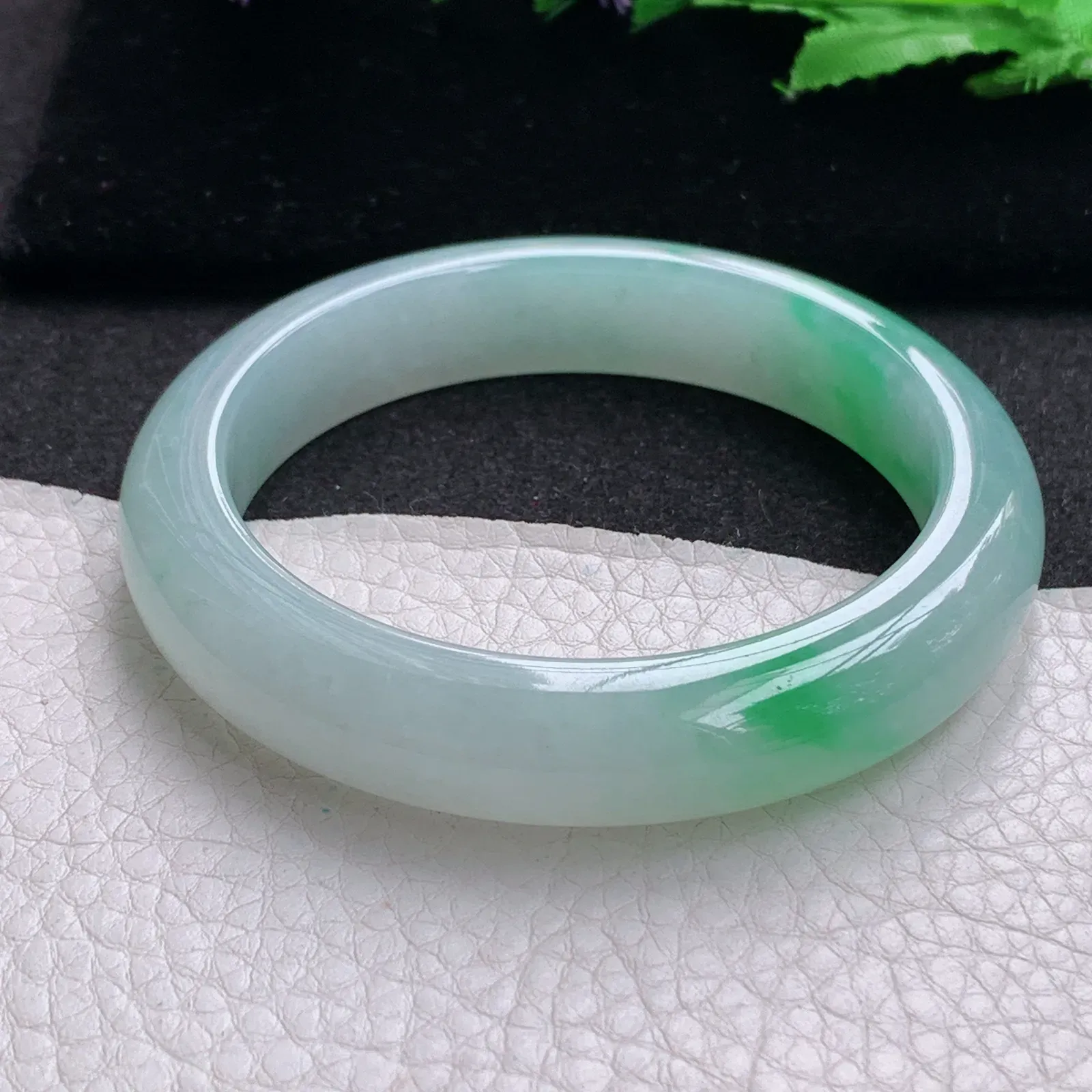 xo实拍57*12.8*9平安镯 缅甸翡翠a货玉手镯冰飘绿宽边玉手环