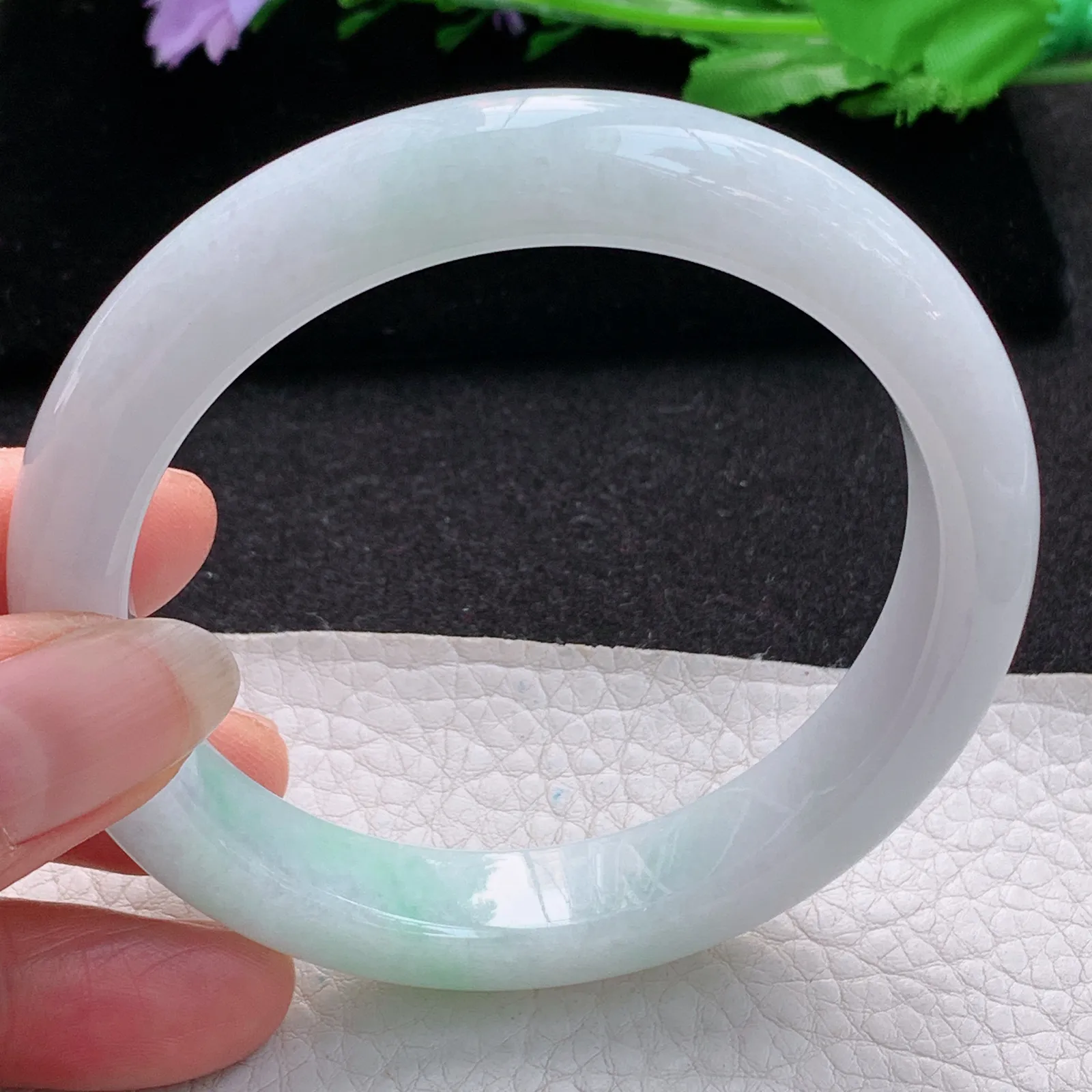 ay大圈口60*12*9.2平安镯 缅甸翡翠a货玉手镯飘绿宽边玉手环