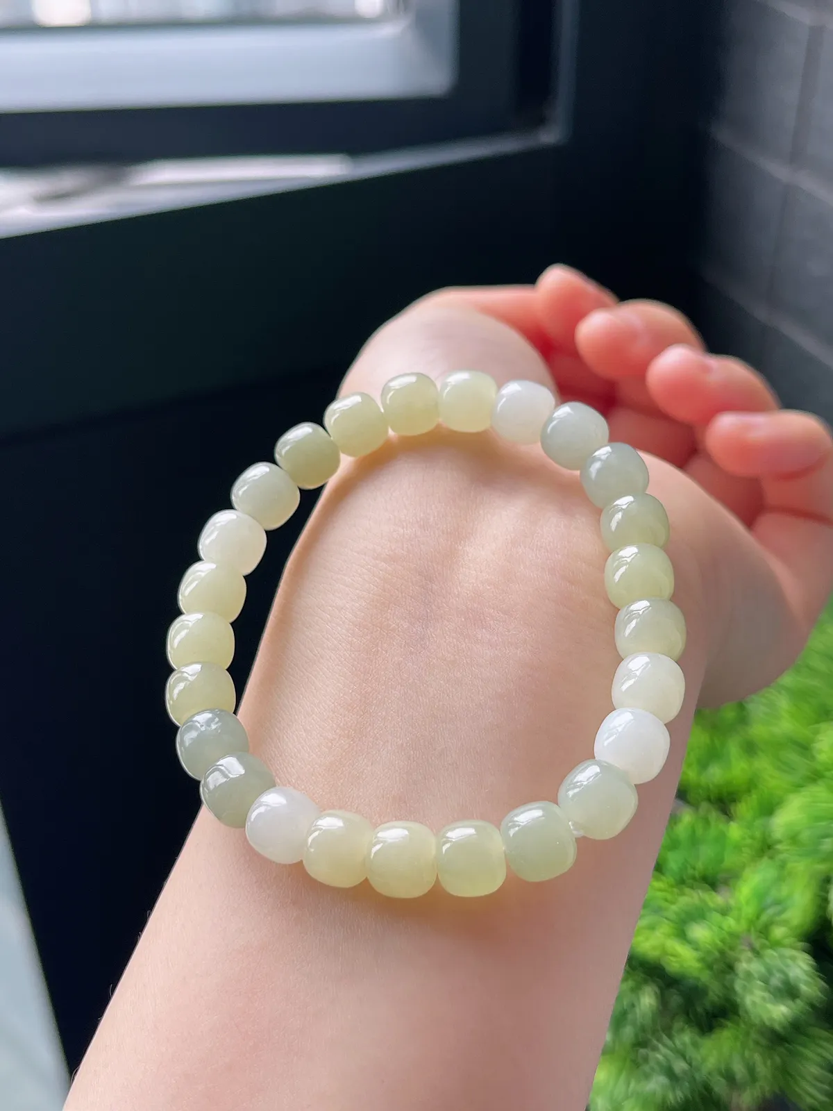 和田玉晴水多宝桶珠手串7.8mm