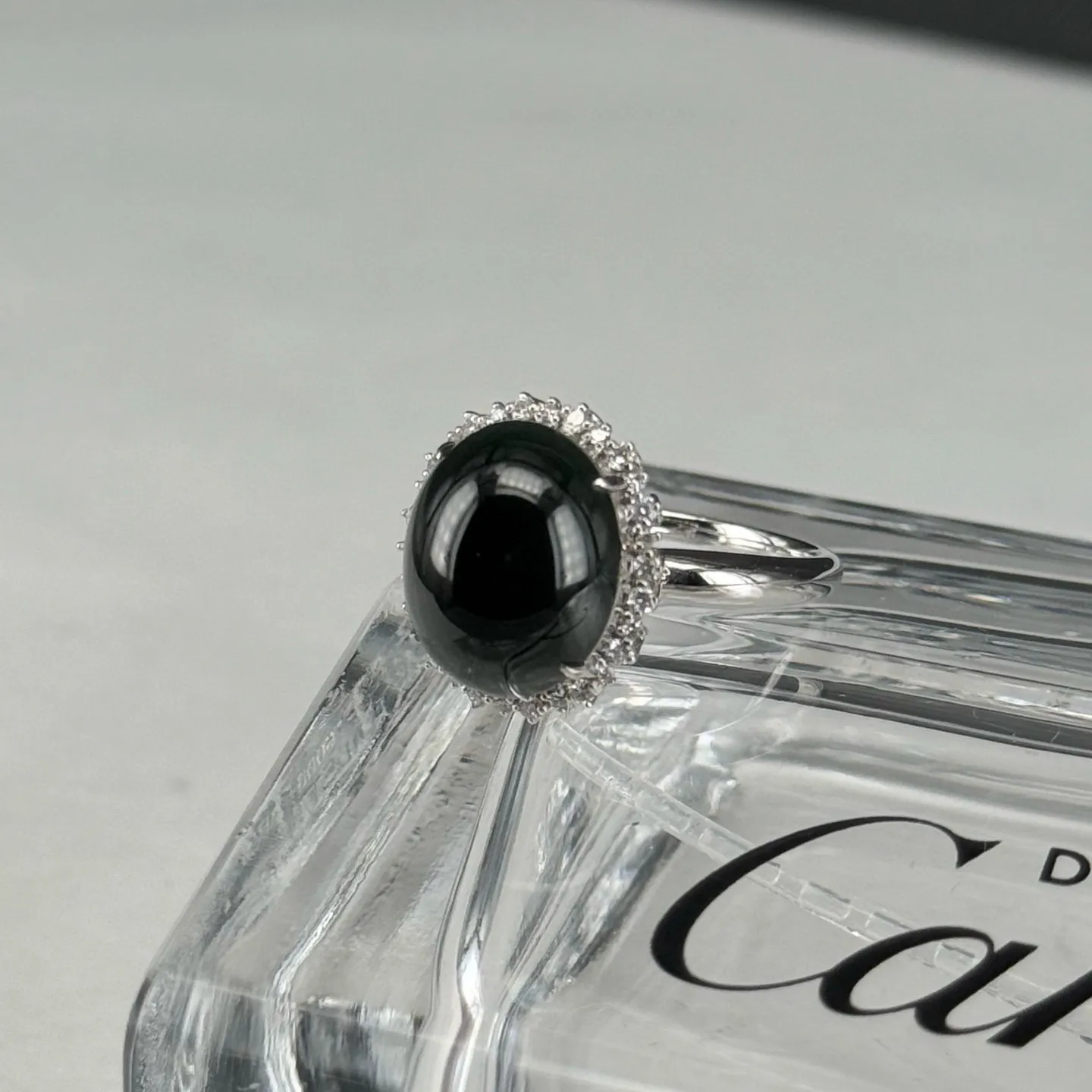 精品满钻豪镶墨翠蛋面女戒 种好色正 黑度极好 打灯通透 油性十足 尺寸12.8