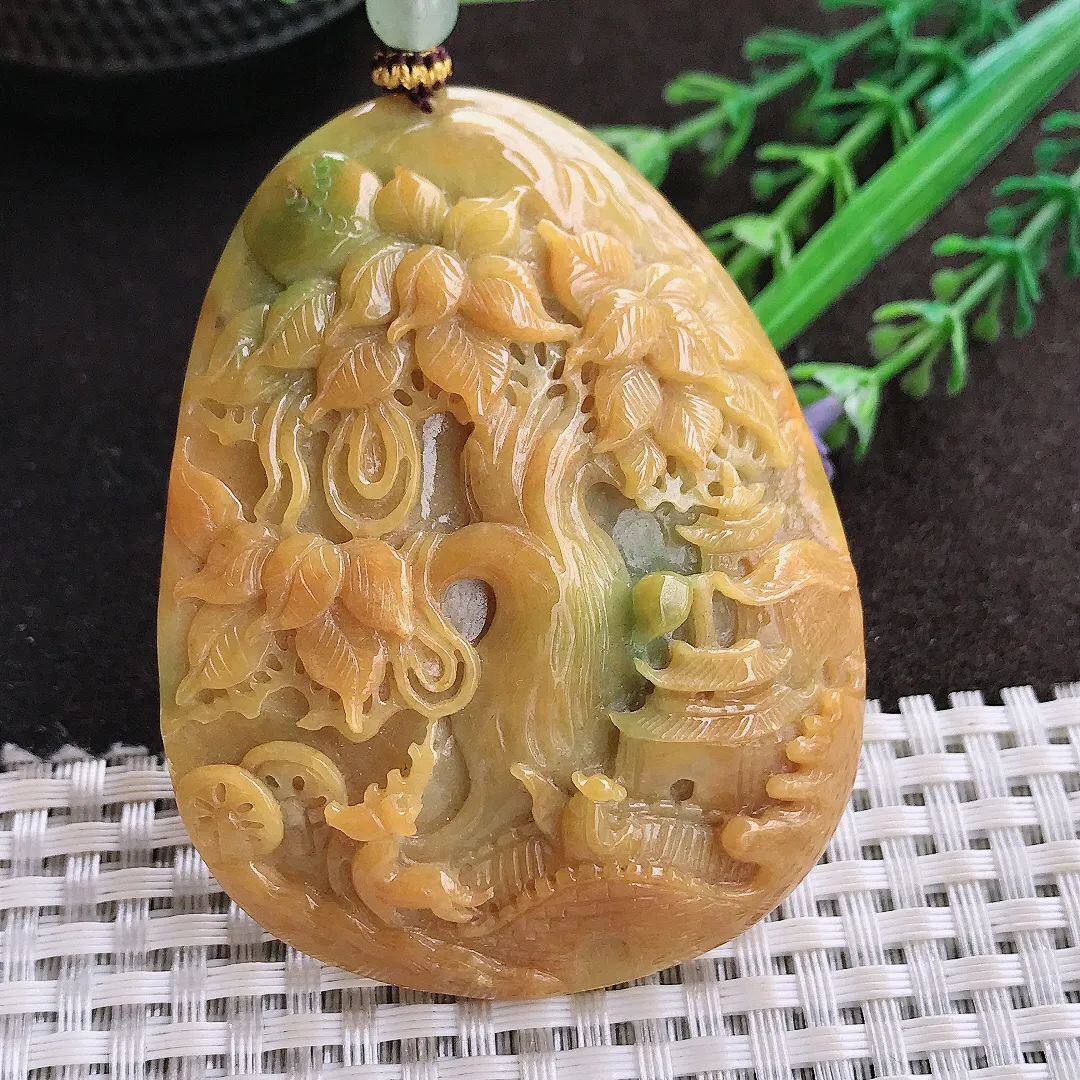 实拍A货翡翠65.6/50/13老坑精美温润黄翡山水牌吊坠翡翠玉牌挂件
