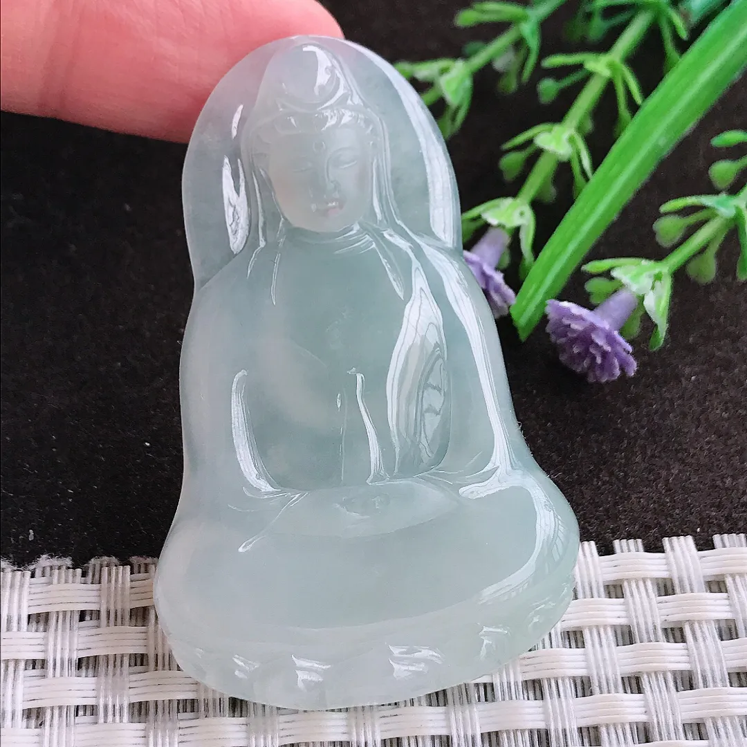 实拍A货翡翠55/36/5.8老坑冰胶水灵冰晴素衣观音吊坠翡翠玉牌挂件