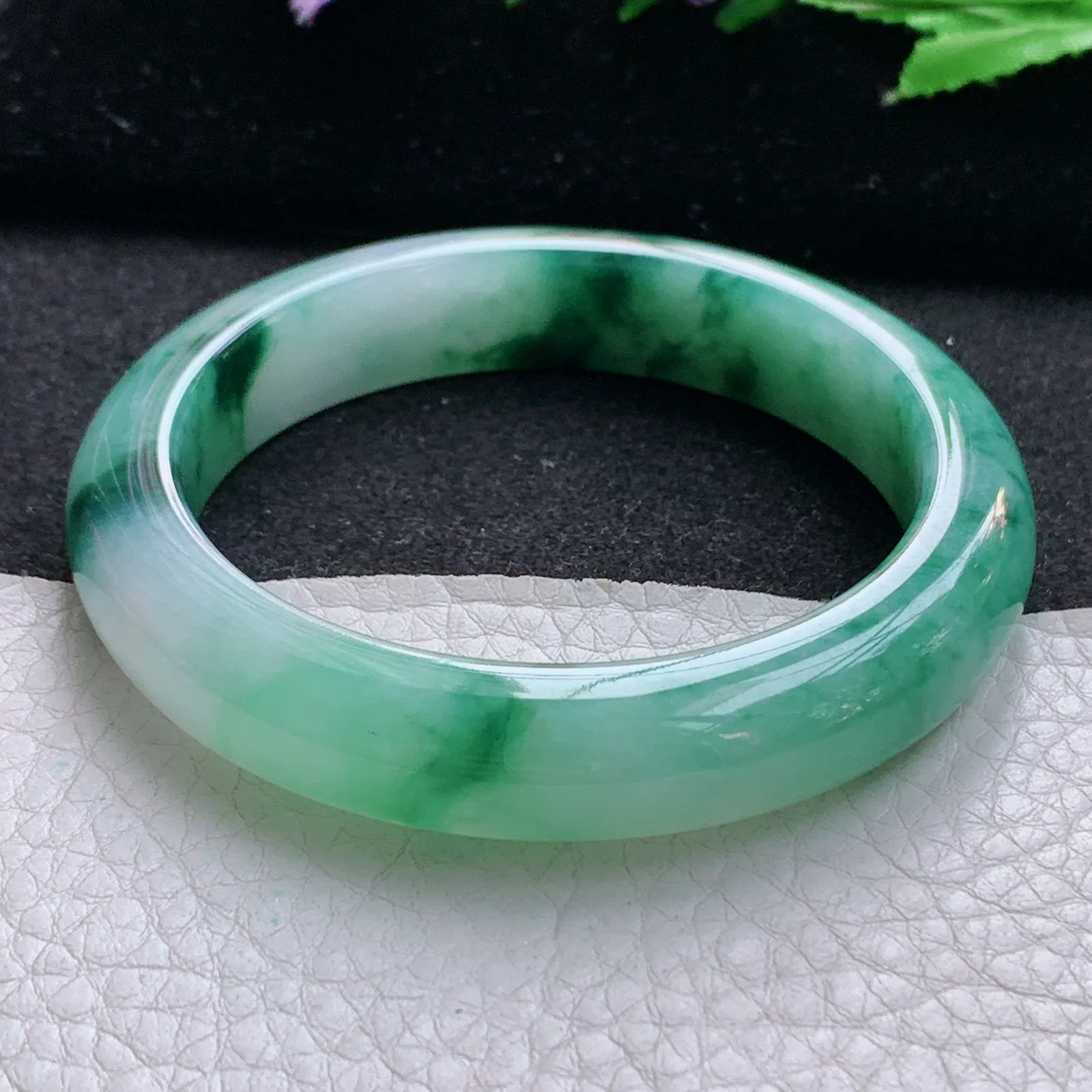 xo实拍55*11.8*8.5平安镯 缅甸翡翠a货玉手镯冰胶飘花宽边玉手环