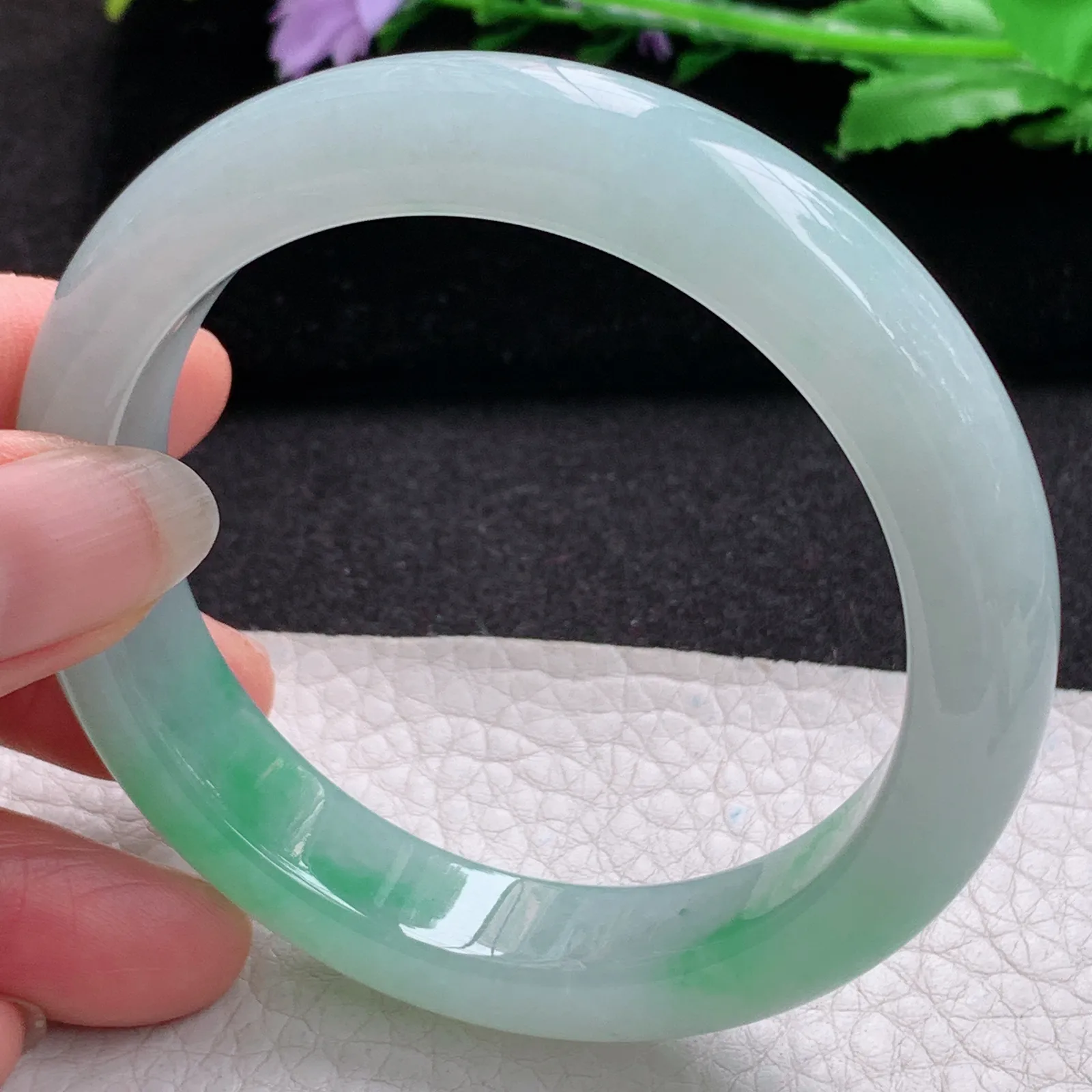 xo实拍57*12.8*9平安镯 缅甸翡翠a货玉手镯冰飘绿宽边玉手环