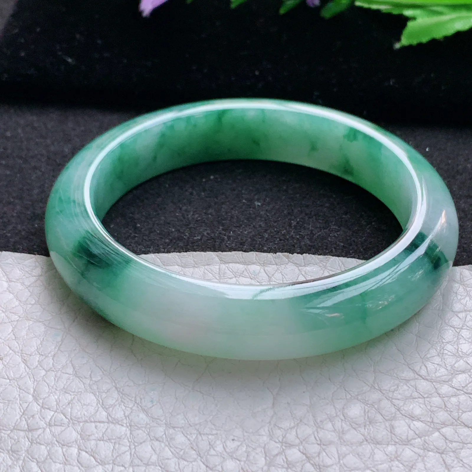 xo实拍55*11.8*8.5平安镯 缅甸翡翠a货玉手镯冰胶飘花宽边玉手环