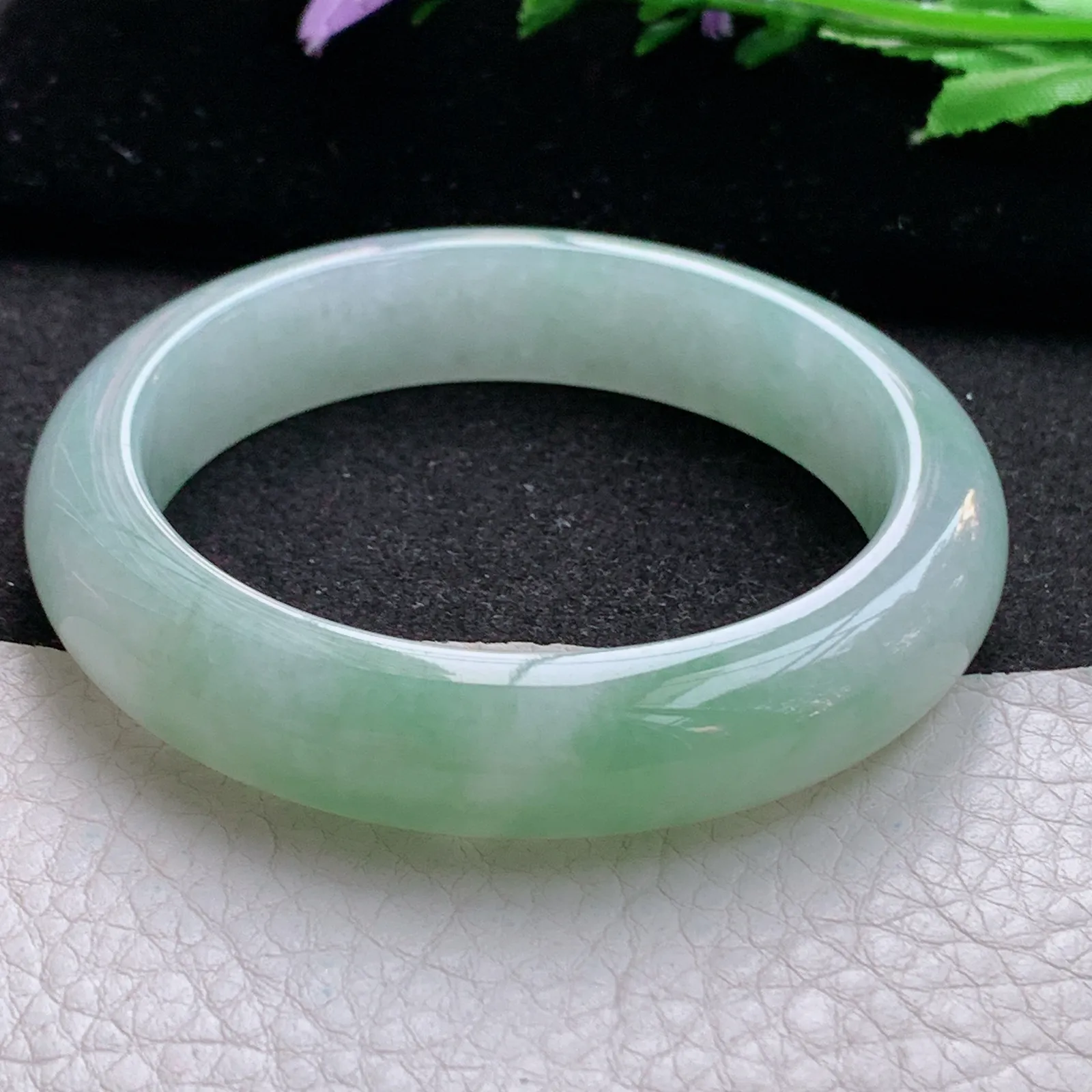 xo实拍55.5*12.8*8.6平安镯 缅甸翡翠a货玉手镯胶感飘绿宽边玉手环