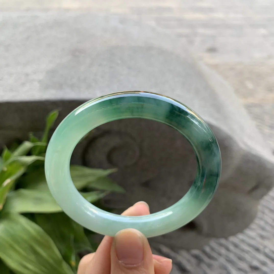小圈口53-9.9 【冰辣绿圆条手镯】圆条53 54可戴