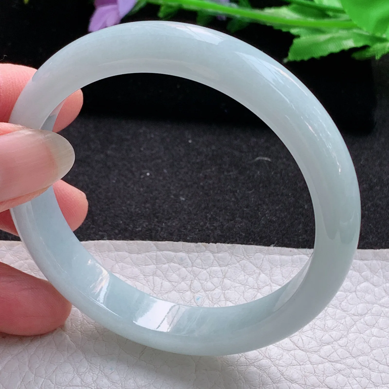 ee实拍58.7*12*7.5平安镯 缅甸翡翠a货玉手镯胶感浅绿宽边玉手环