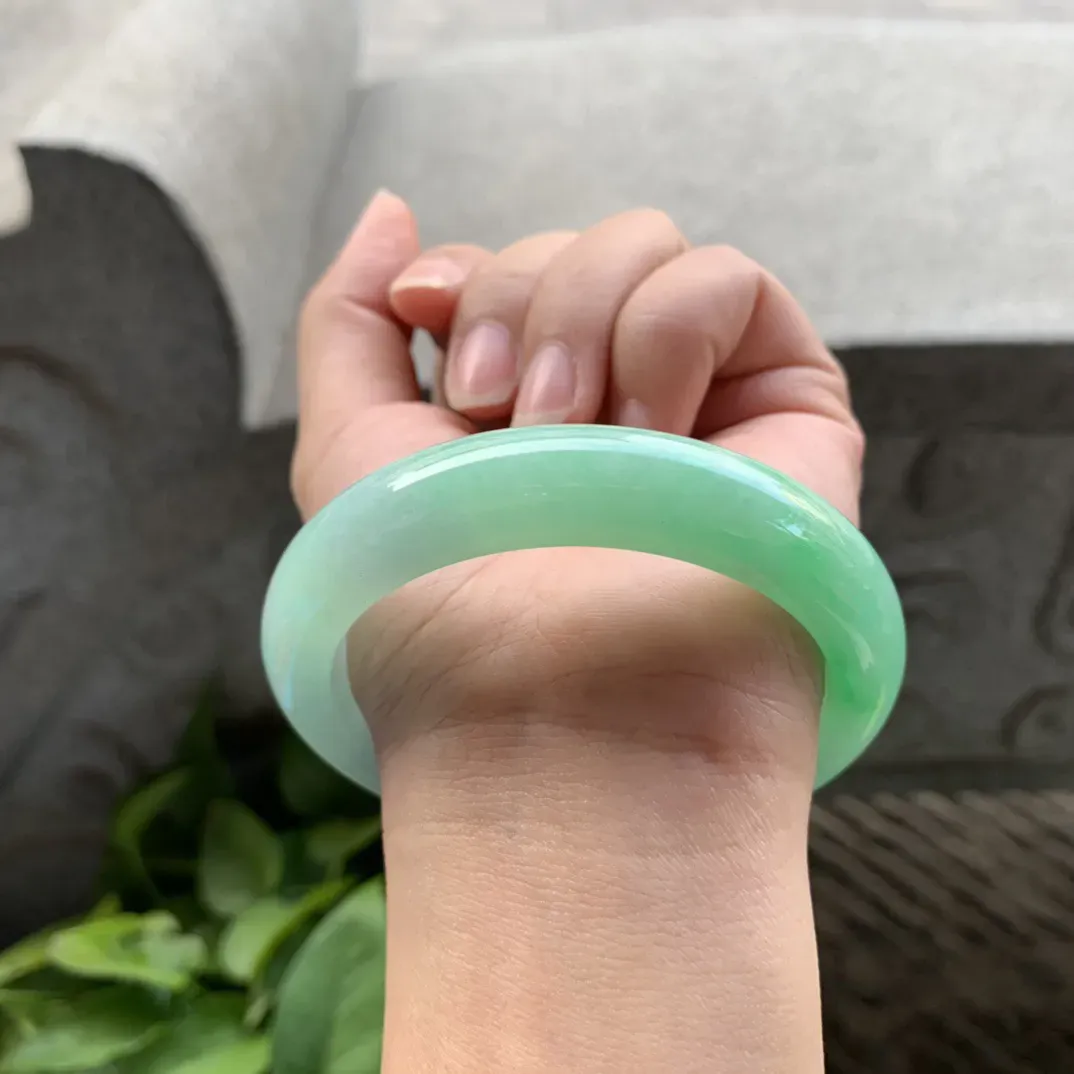 圈口 57.4-12.5-9【阳绿正圈手镯】正圈57 58可戴
