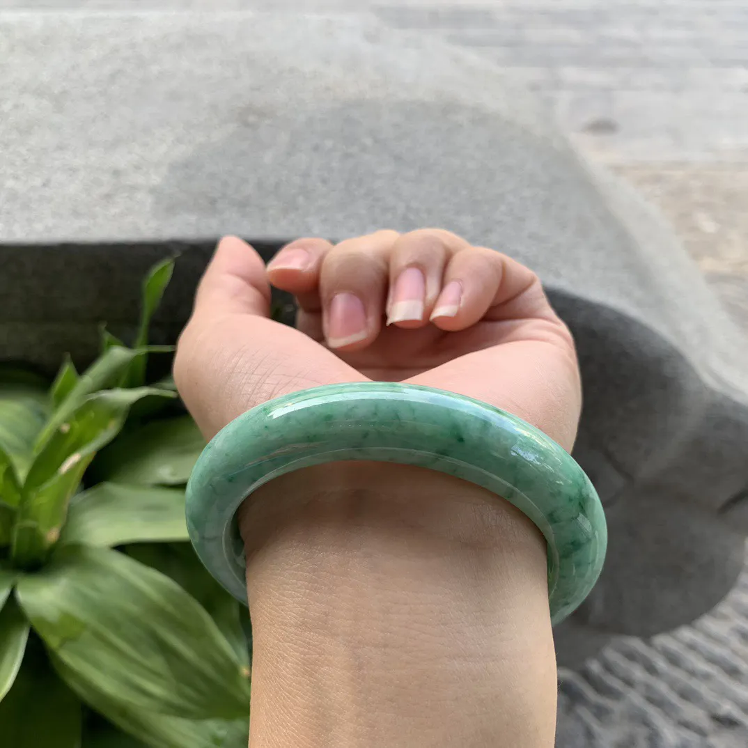 圈口57.2-12.6-9.5 【满绿正圈手镯】正圈57 58可戴