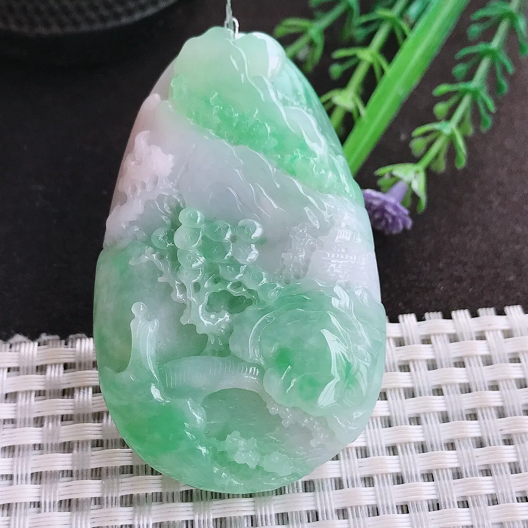 实拍A货翡翠62.5/39/12.5老坑精美温润飘绿山水牌吊坠翡翠玉牌挂件