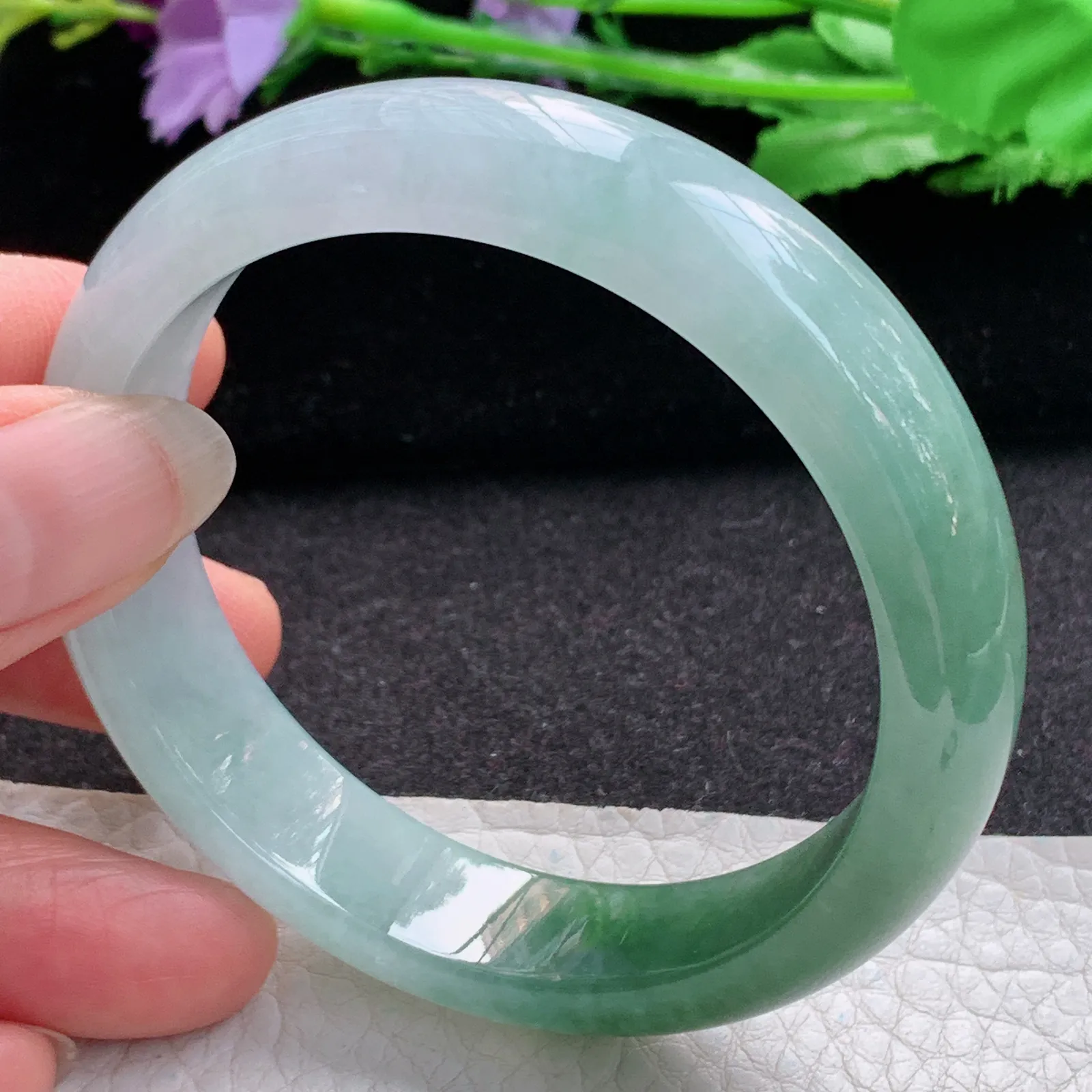 xo实拍56*13.8*7.6平安镯 缅甸翡翠a货玉手镯冰润半山水宽边玉手环