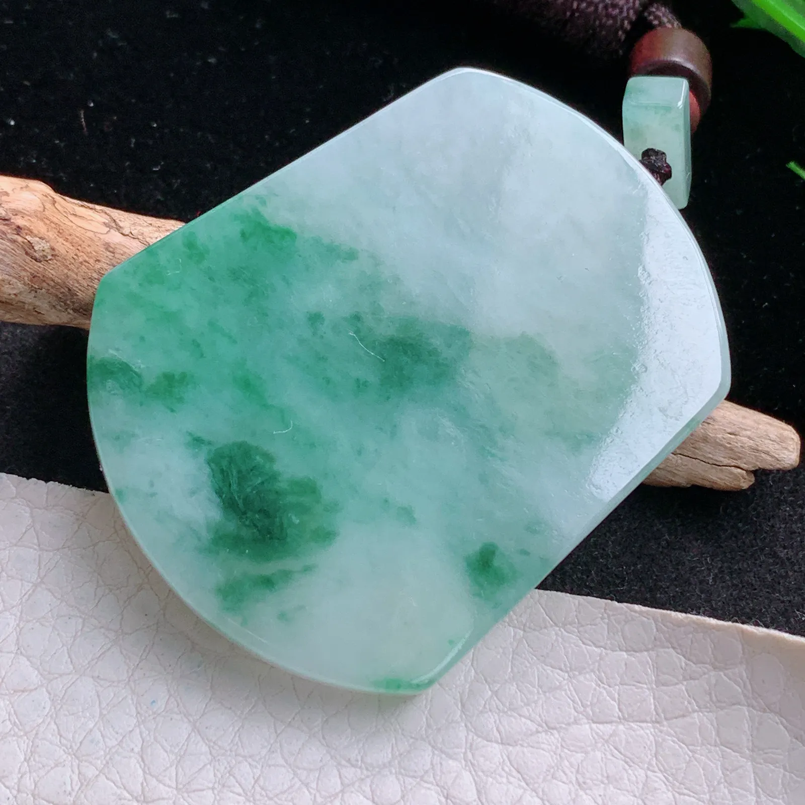 zen自然光54*43*5.8天然缅甸翡翠冰飘绿花平安无事牌 素面牌玉吊坠 玉挂