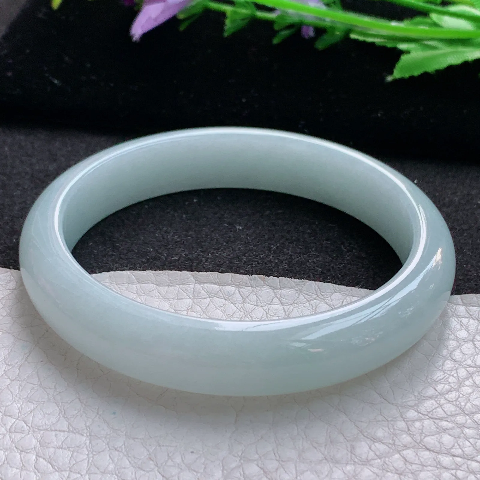 ee实拍58.7*12*7.5平安镯 缅甸翡翠a货玉手镯胶感浅绿宽边玉手环