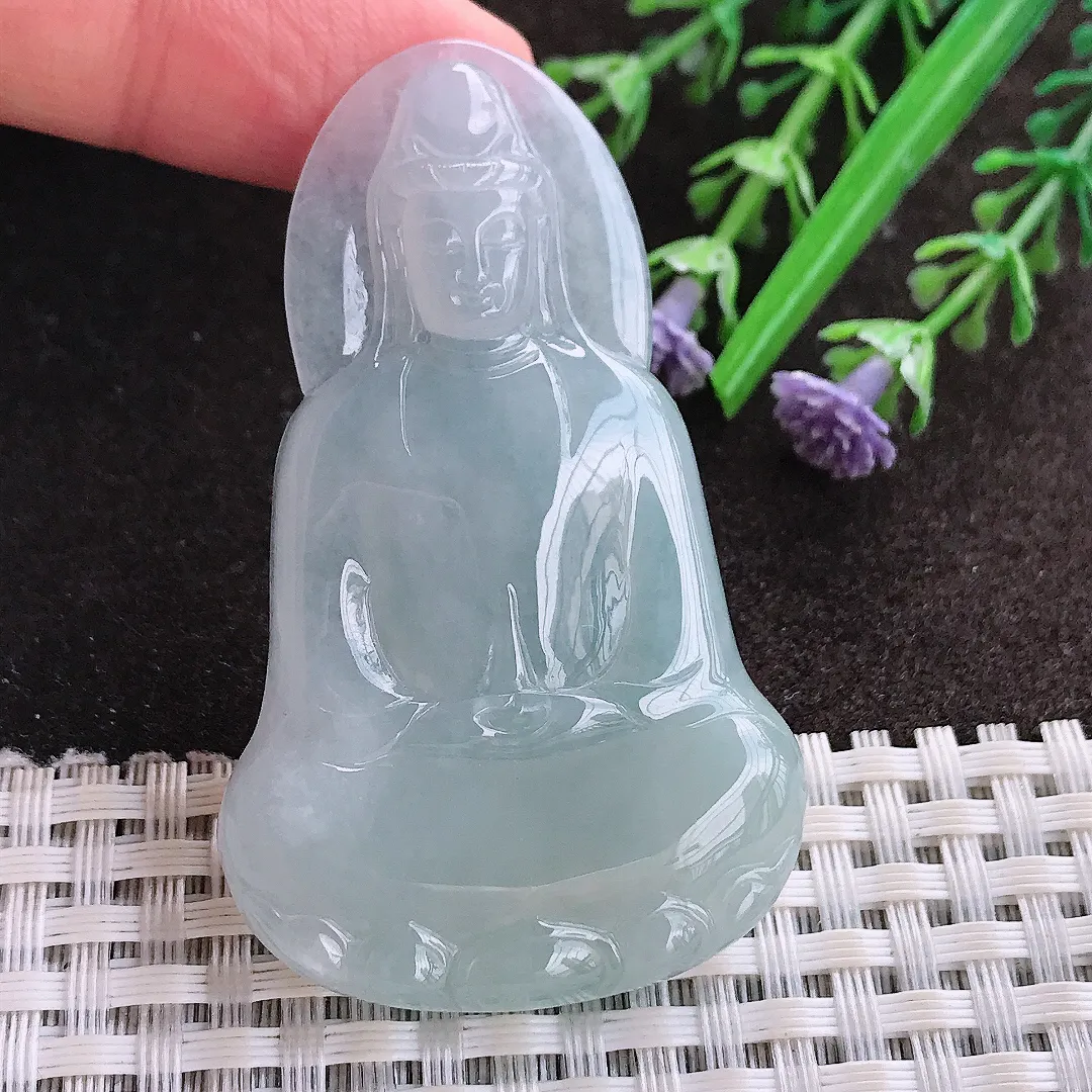 实拍A货翡翠58.6/35.2/5.7老坑冰胶水灵冰晴素衣观音吊坠翡翠玉牌挂件
