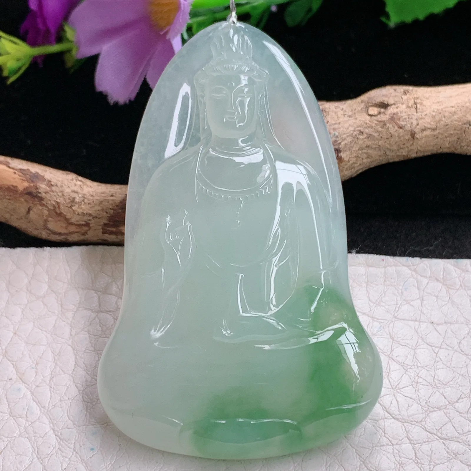 qxm实拍62*38.8*6.5缅甸翡翠精雕飘绿素衣观音 玉观音玉吊坠 玉挂件