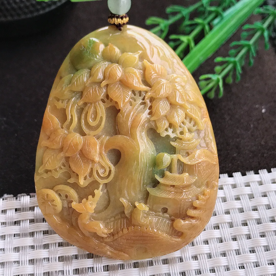 实拍A货翡翠65.6/50/13老坑精美温润黄翡山水牌吊坠翡翠玉牌挂件