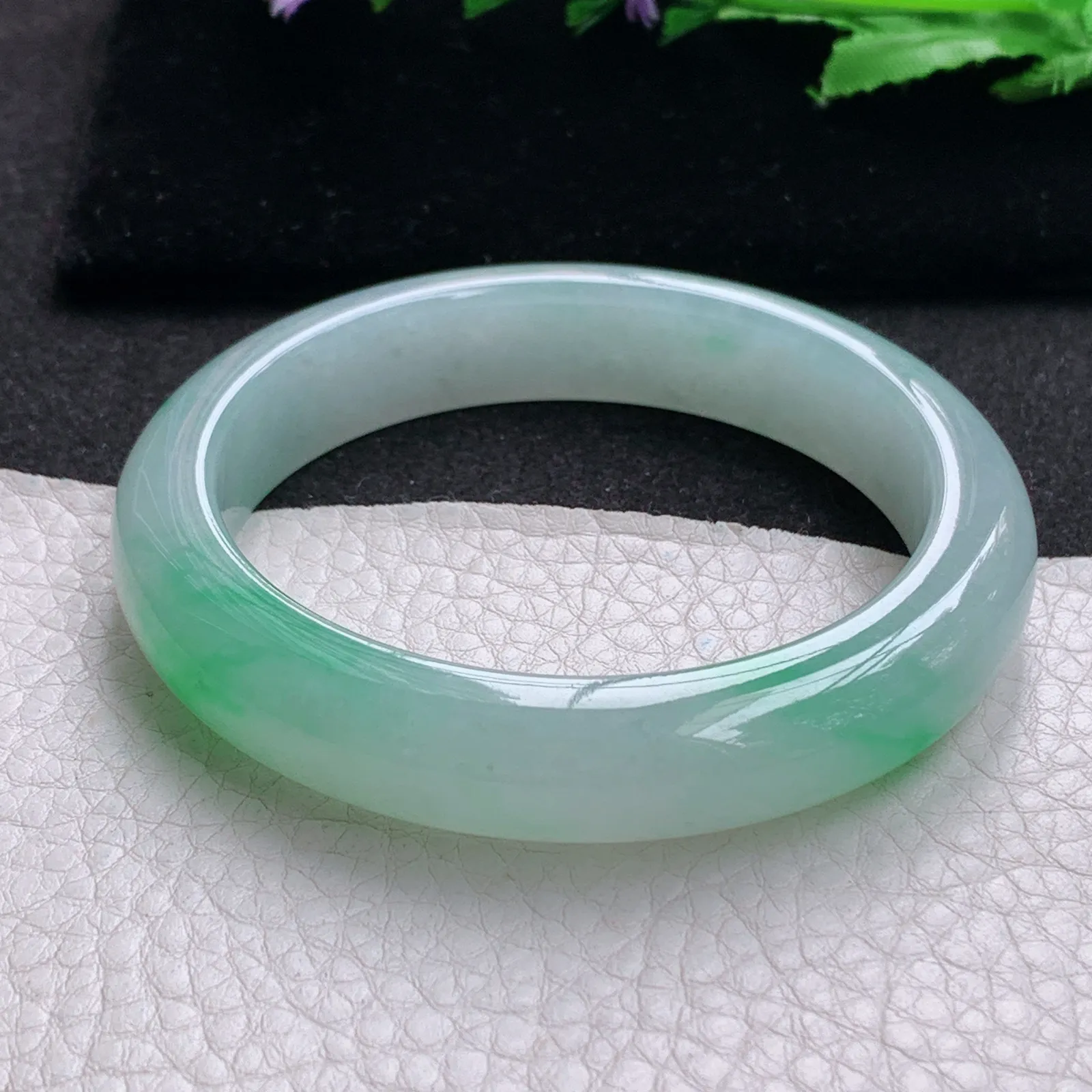 xo实拍57*12.8*9平安镯 缅甸翡翠a货玉手镯冰飘绿宽边玉手环