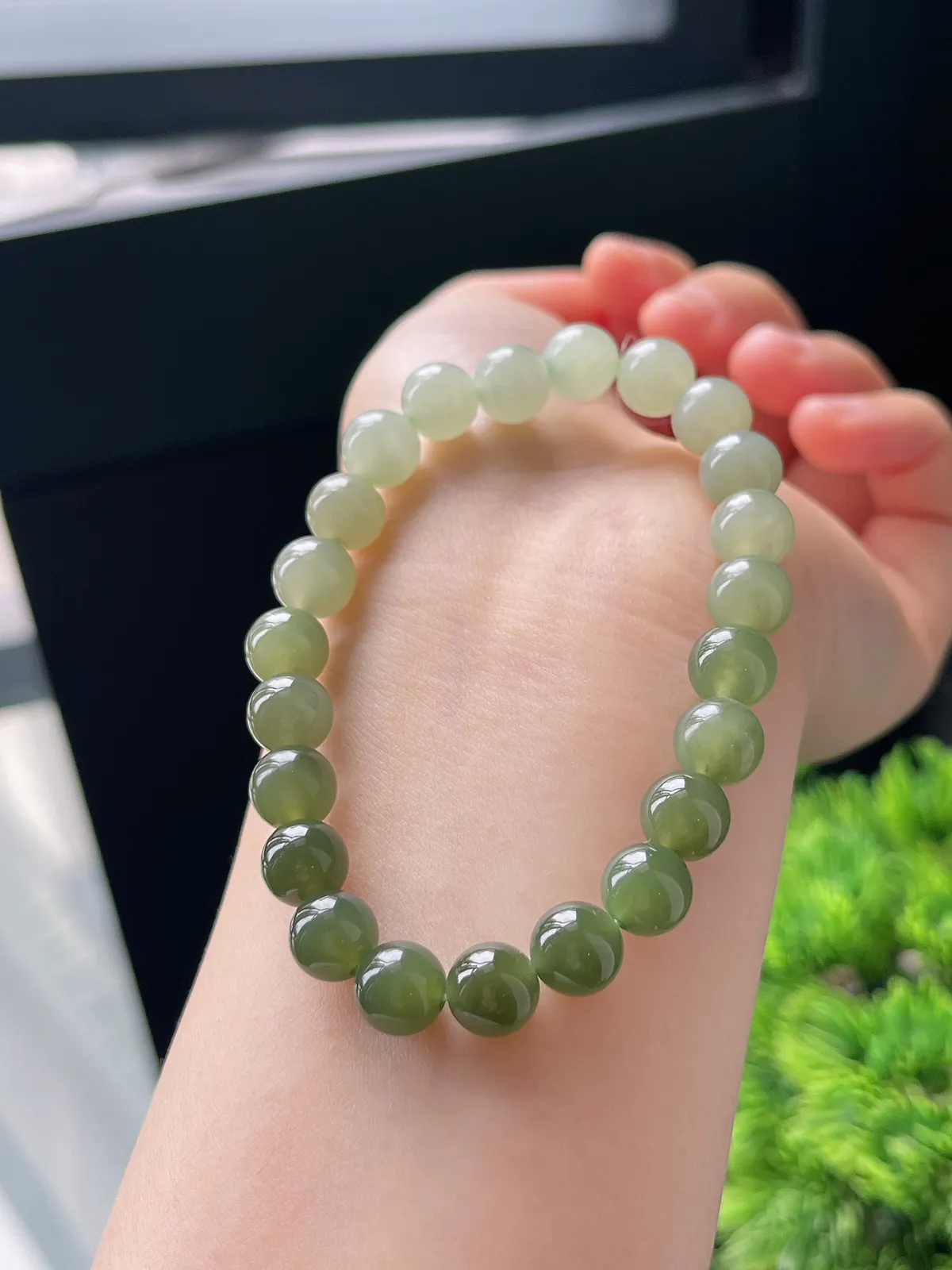 和田玉晴水渐变手串8mm