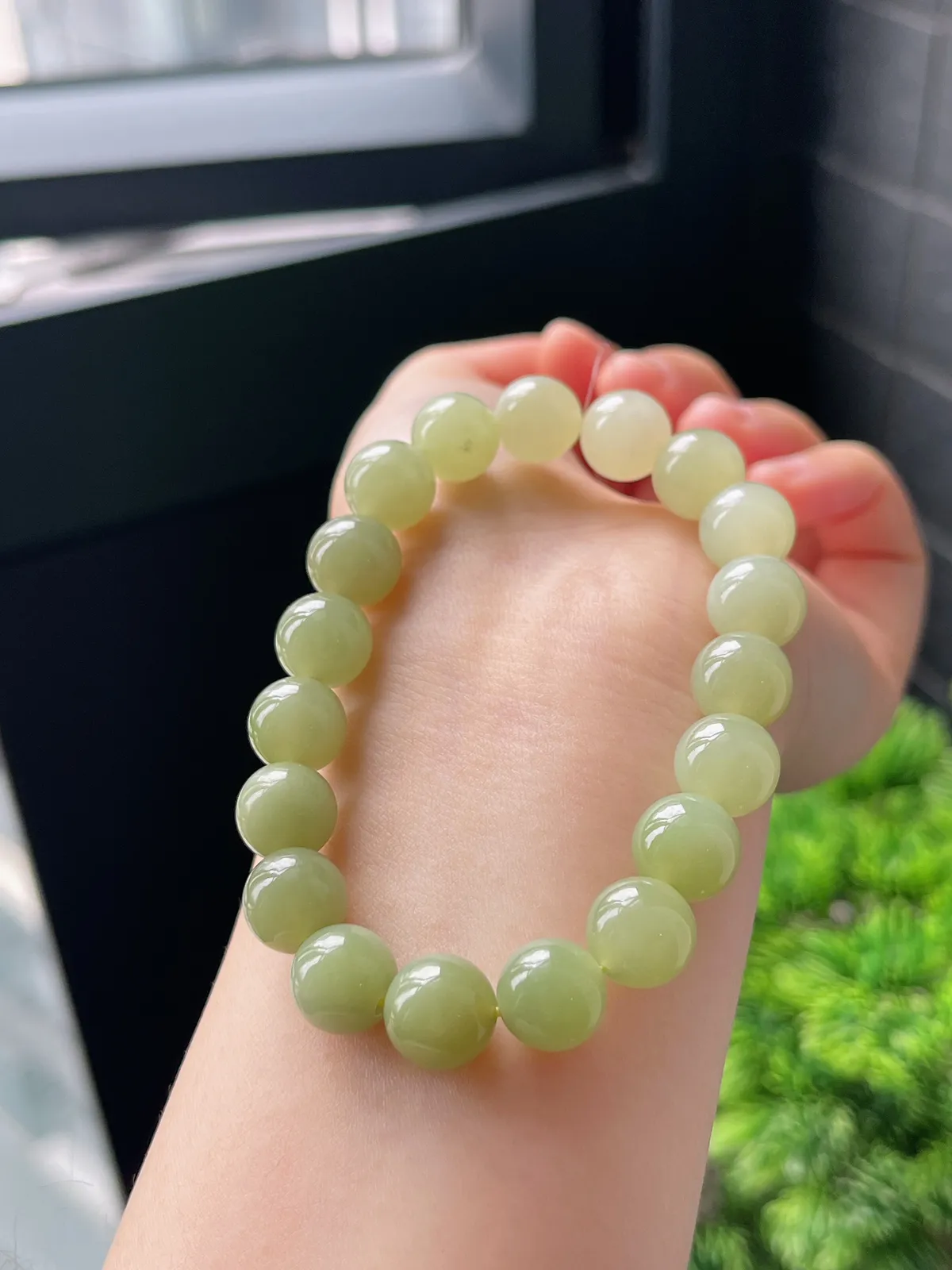 和田玉黄口渐变手串10mm