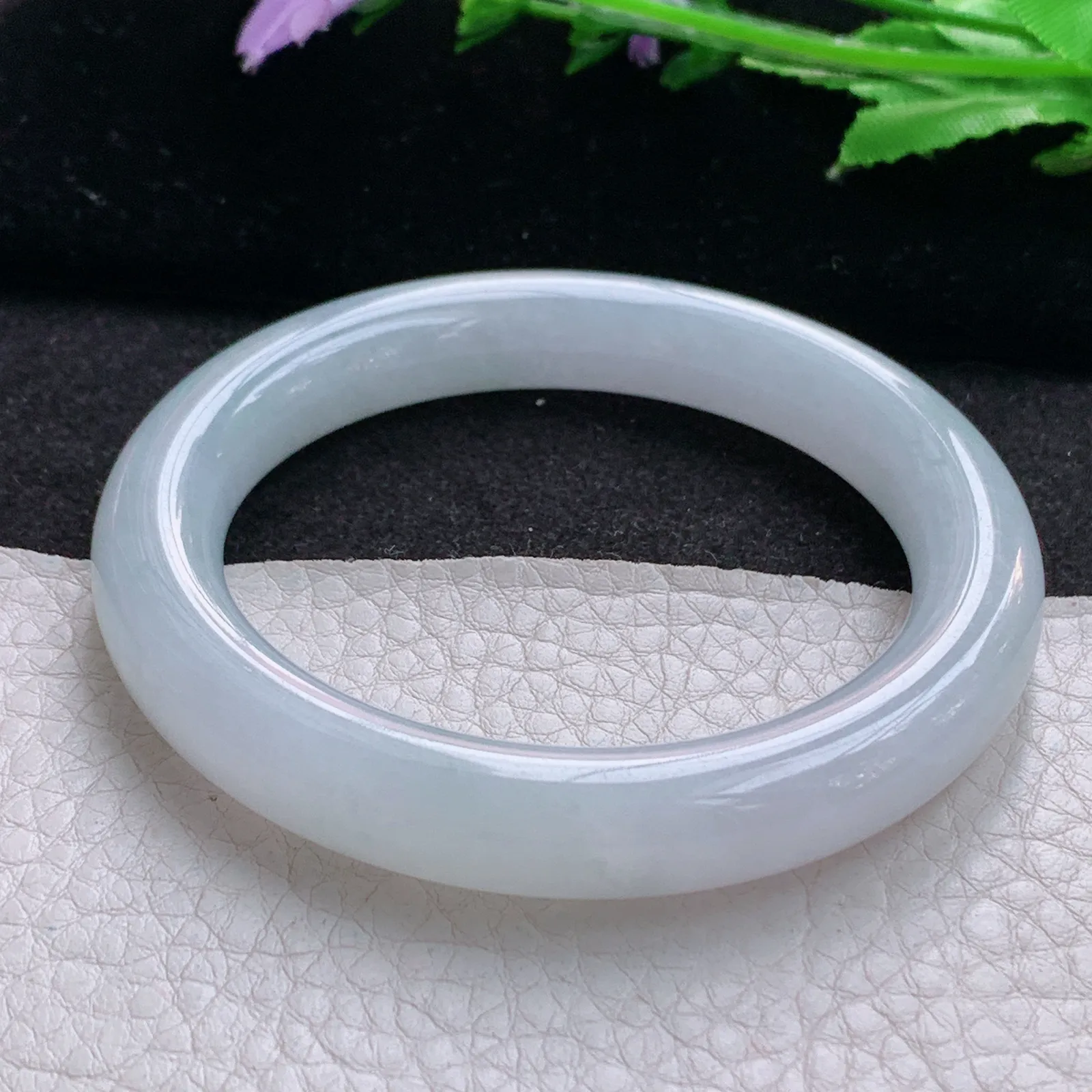 nr实拍54*10美人镯 缅甸翡翠a货玉手镯冰纯秀气圆条玉手环