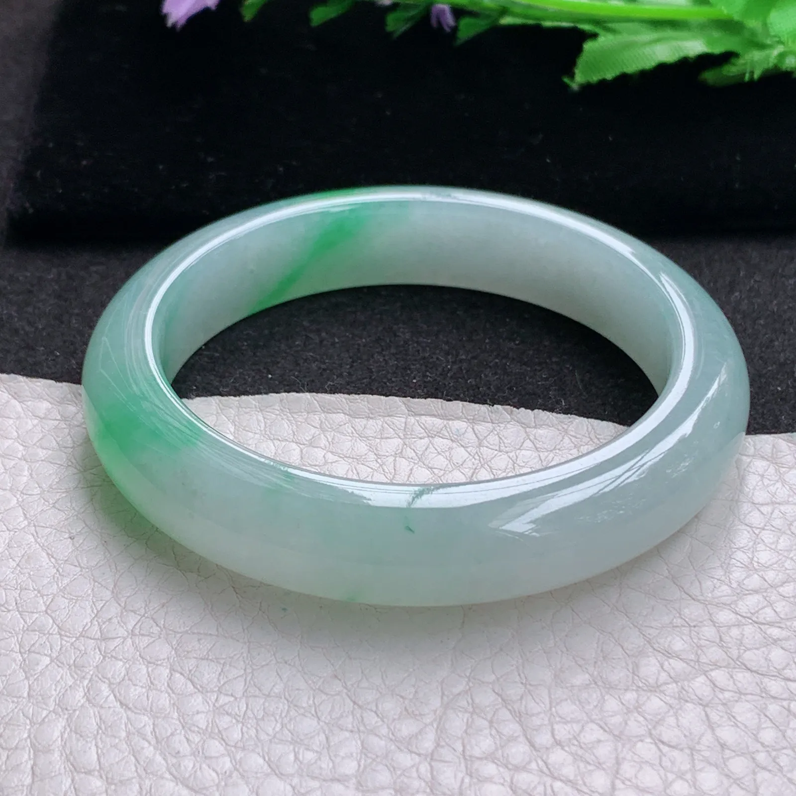 xo实拍57*12.8*9平安镯 缅甸翡翠a货玉手镯冰飘绿宽边玉手环