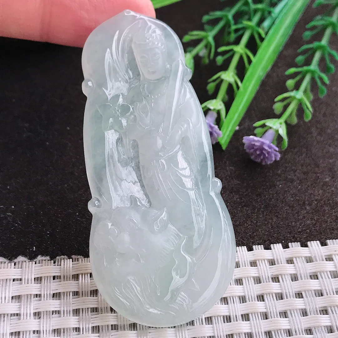 实拍A货翡翠69/32.4/5.5老坑冰纯起胶文殊菩萨吊坠翡翠玉牌挂件