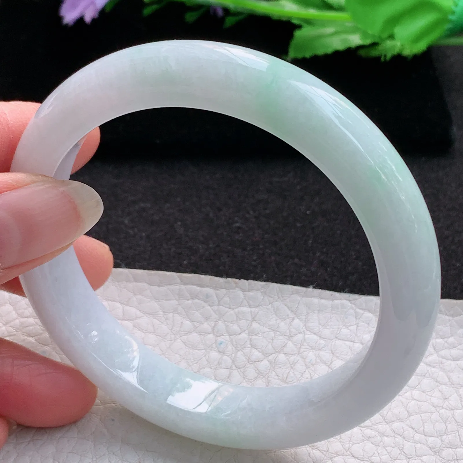 ay大圈口60*12*9.2平安镯 缅甸翡翠a货玉手镯飘绿宽边玉手环