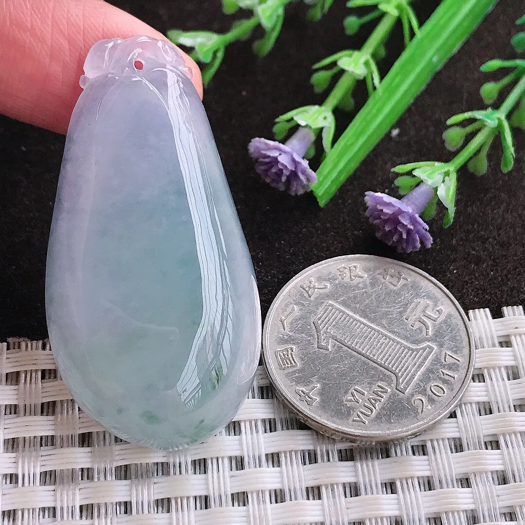 实拍A货翡翠46.4/23.8/9老坑冰胶果冻淡紫色福瓜吊坠翡翠玉牌挂件