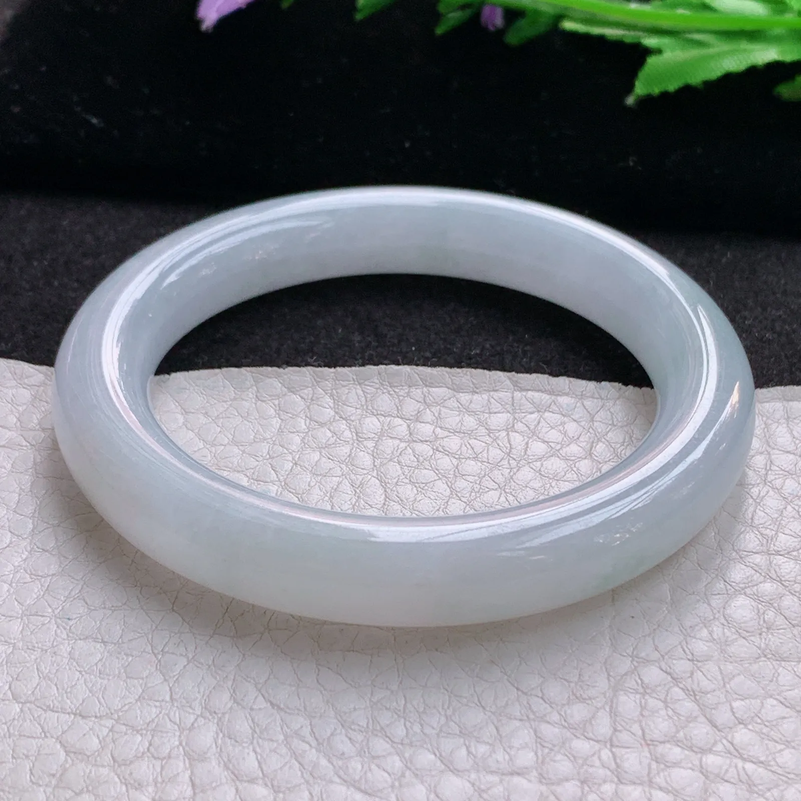 nr实拍54*10美人镯 缅甸翡翠a货玉手镯冰纯秀气圆条玉手环