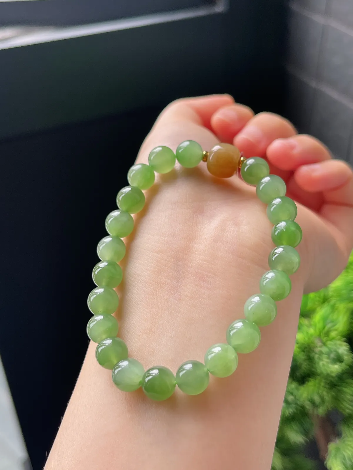 18K和田玉碧玉配隔珠手串8mm