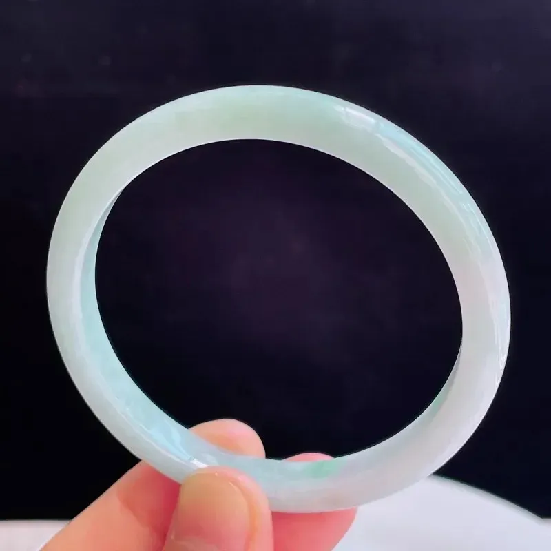 58圈有种有色天然翡翠A货玉手镯好种水浅绿水润手镯 31.15g