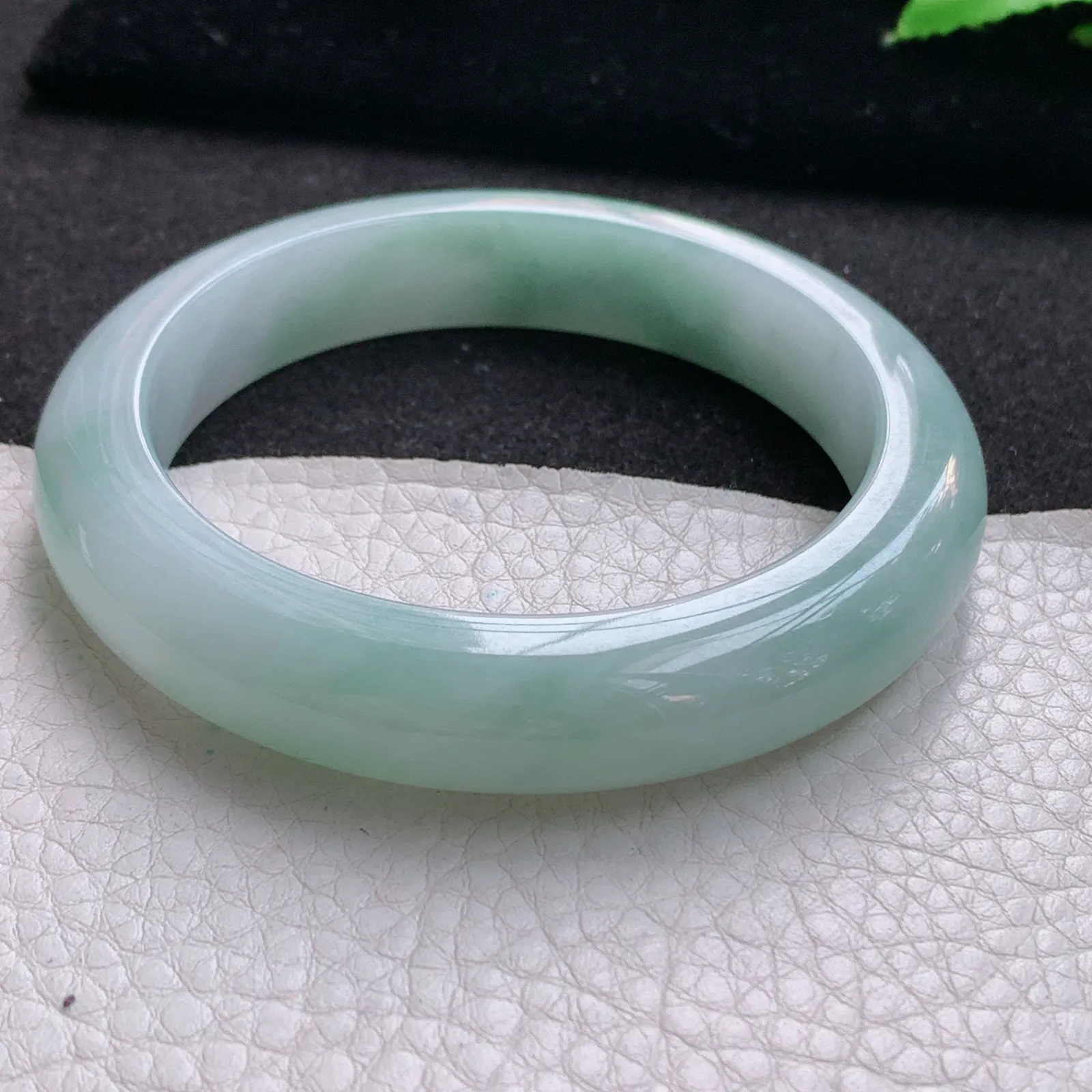 ss实拍58*12.2*9.5平安镯 缅甸翡翠a货玉手镯胶感清新厚装宽边玉手环