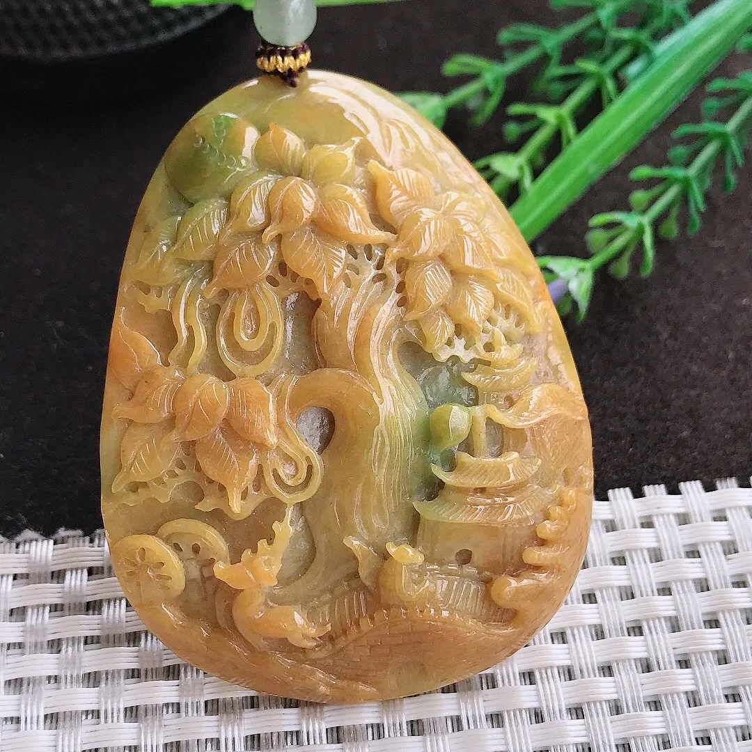 实拍A货翡翠65.6/50/13老坑精美温润黄翡山水牌吊坠翡翠玉牌挂件