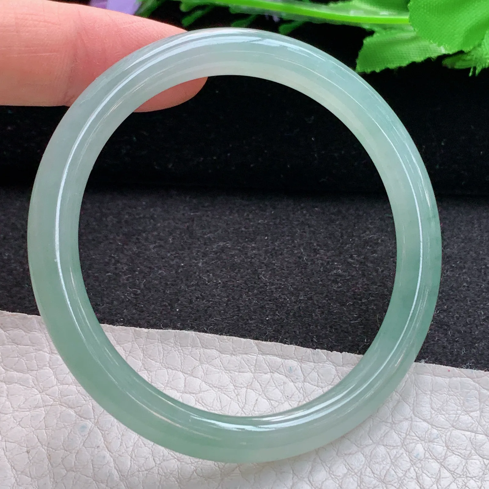 ay实拍54.5*7*7.5美人镯 缅甸翡翠a货玉手镯冰晴清爽圆条叮当镯