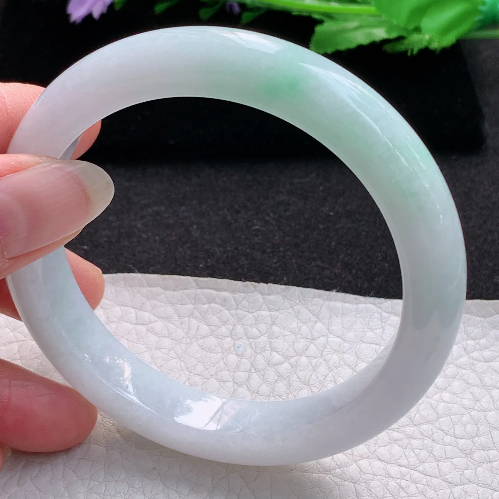 ay大圈口60*12*9.2平安镯 缅甸翡翠a货玉手镯飘绿宽边玉手环