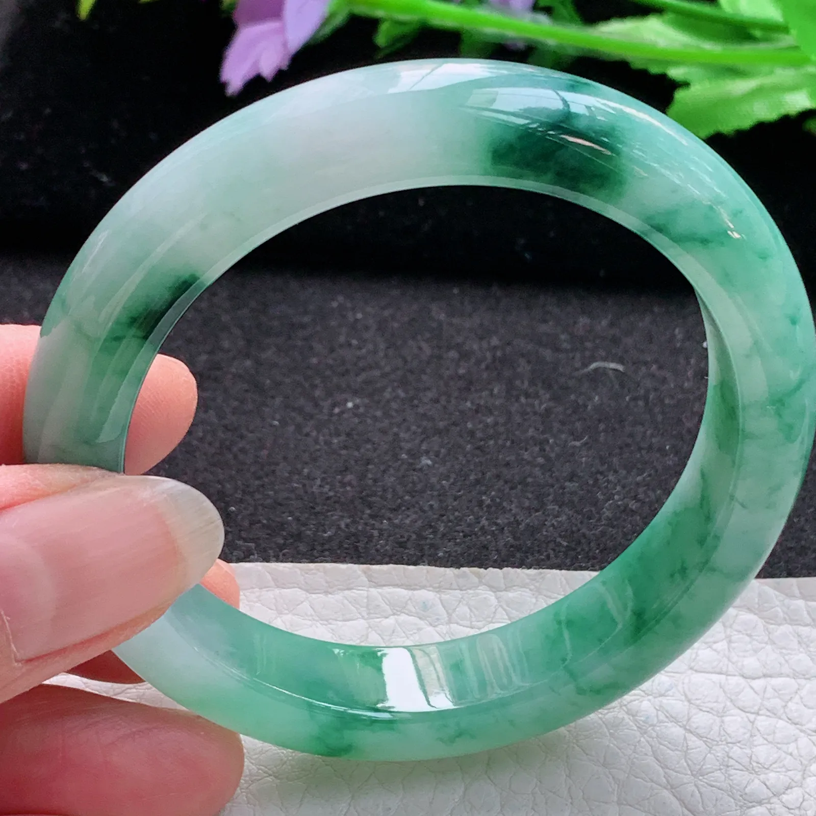 xo实拍55*11.8*8.5平安镯 缅甸翡翠a货玉手镯冰胶飘花宽边玉手环