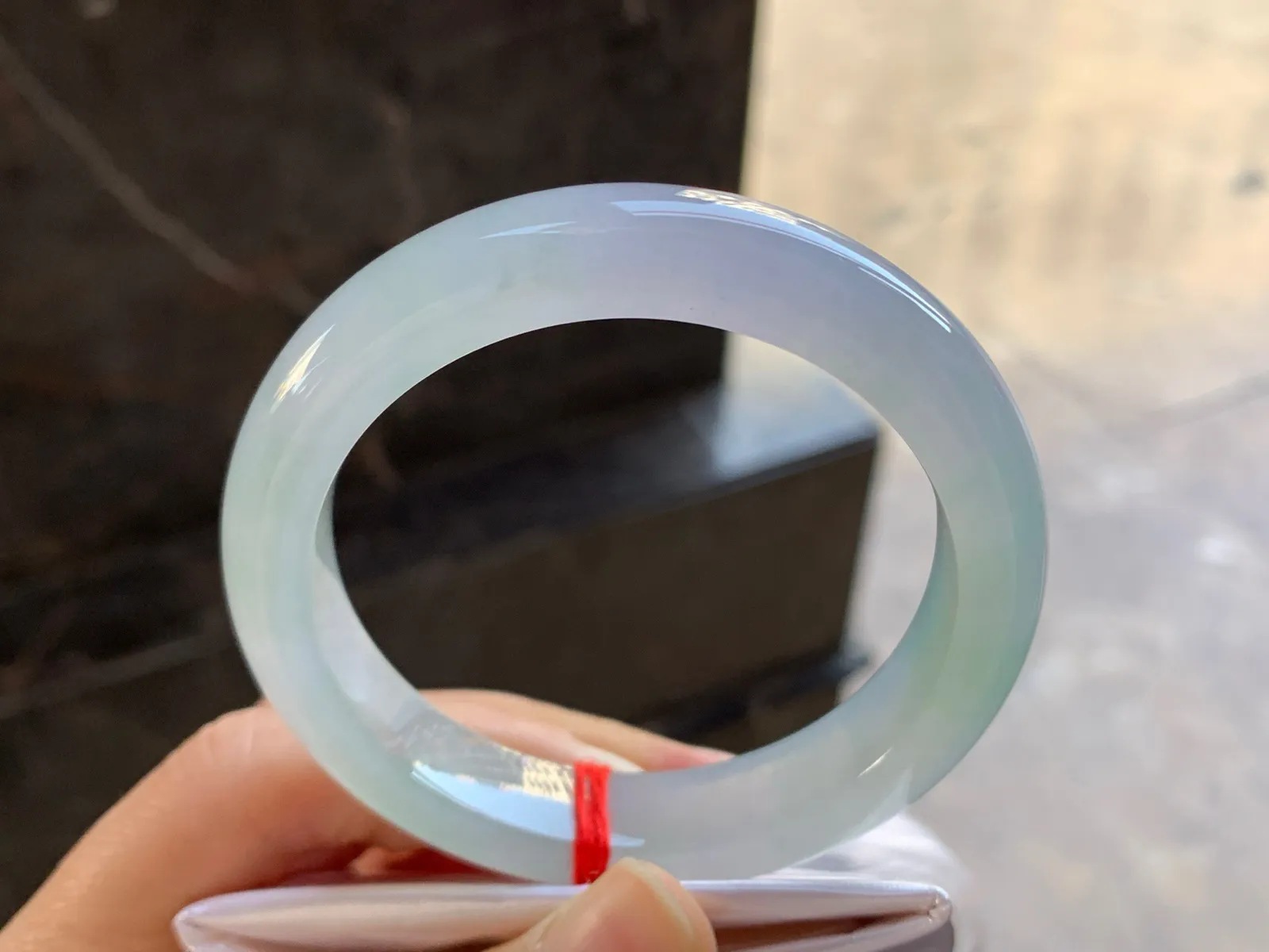 54-11.6-8.7

冰种淡春彩手镯^_^冰透清新