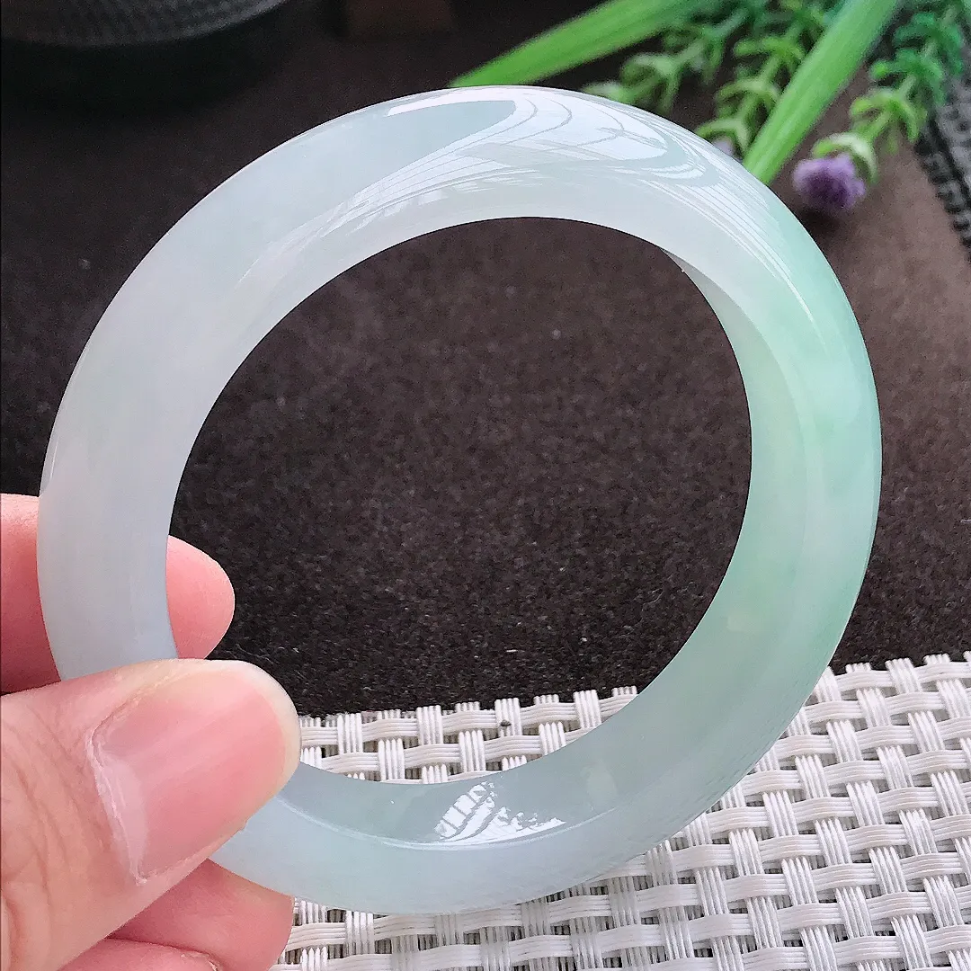 实拍A货翡翠56.5/12.5/9.6老坑冰胶果冻冰晴甜绿色手镯翡翠玉镯子平安镯