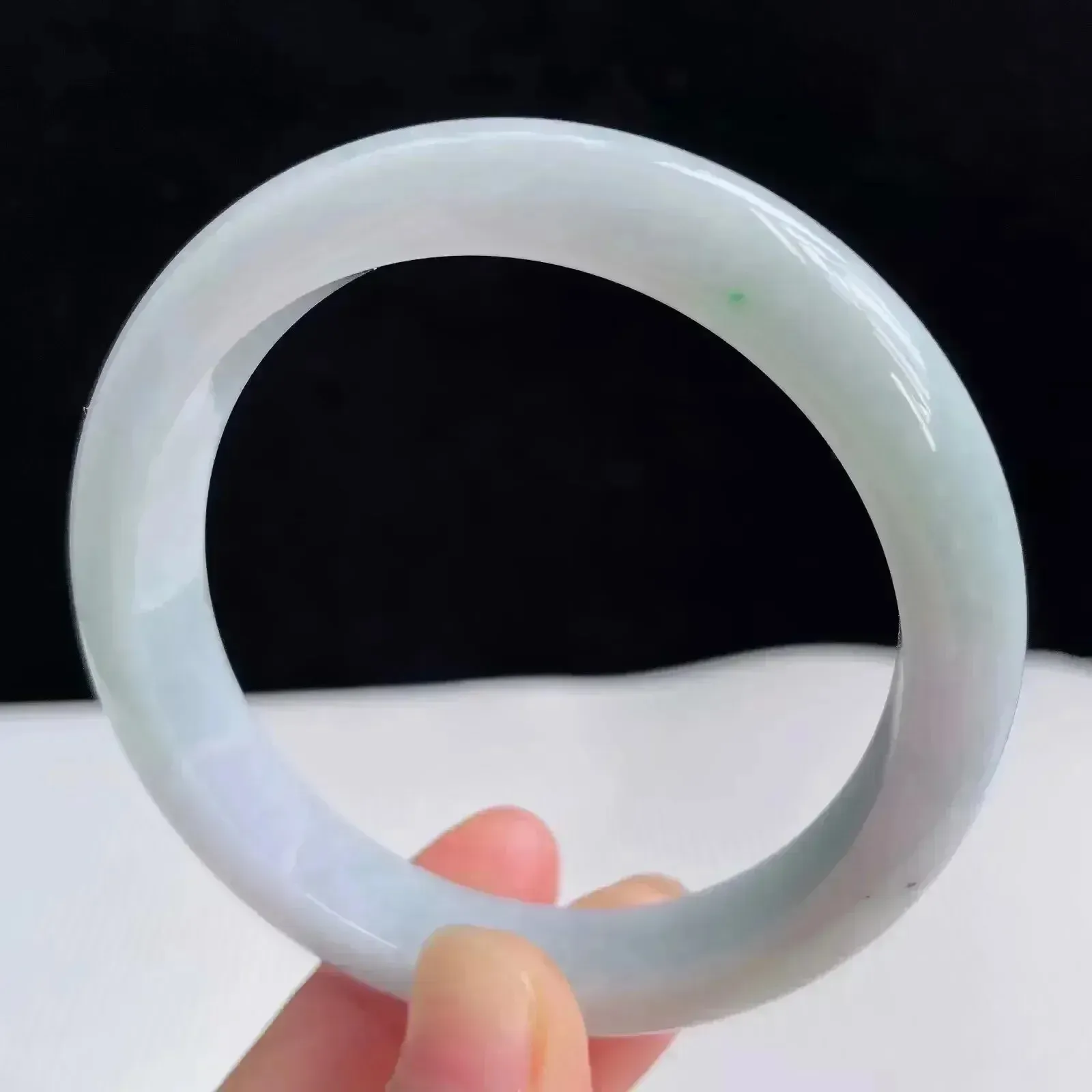 55.5圈有种有色天然翡翠A货淡紫玉手镯好种水春彩水润手镯46.01g