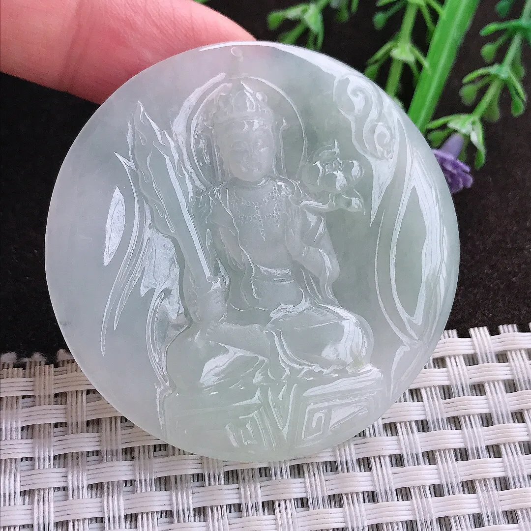 实拍A货翡翠52/5老坑冰胶水灵冰晴虚空藏菩萨吊坠翡翠玉牌挂件