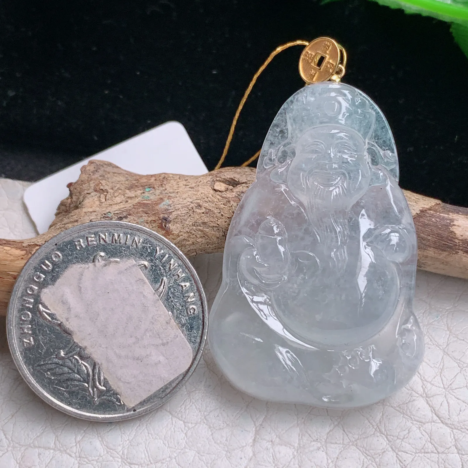 ws实拍40.5*27.3*6缅甸翡翠精雕冰种财神爷 财爷玉吊坠 玉挂件