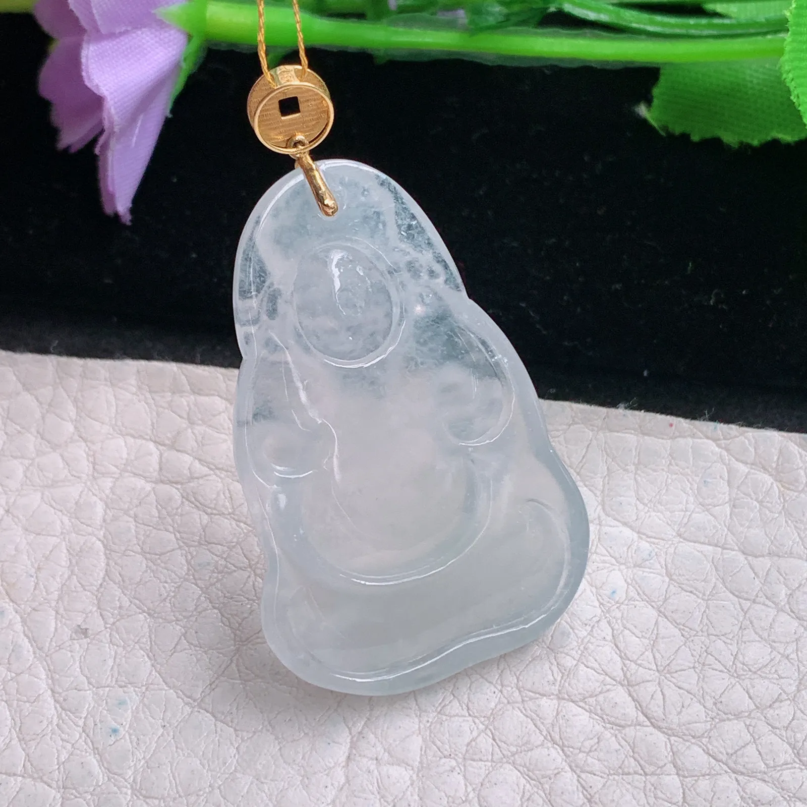 ws实拍40.5*27.3*6缅甸翡翠精雕冰种财神爷 财爷玉吊坠 玉挂件