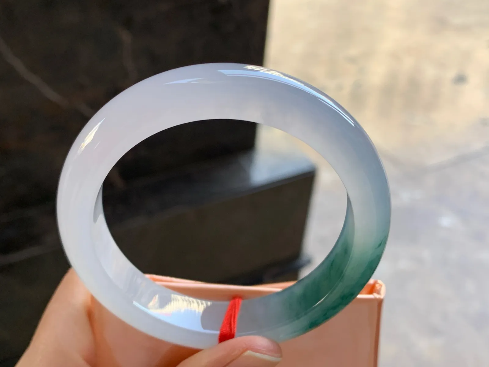 57-13-9

冰蓝花手镯^_^飘花灵韵