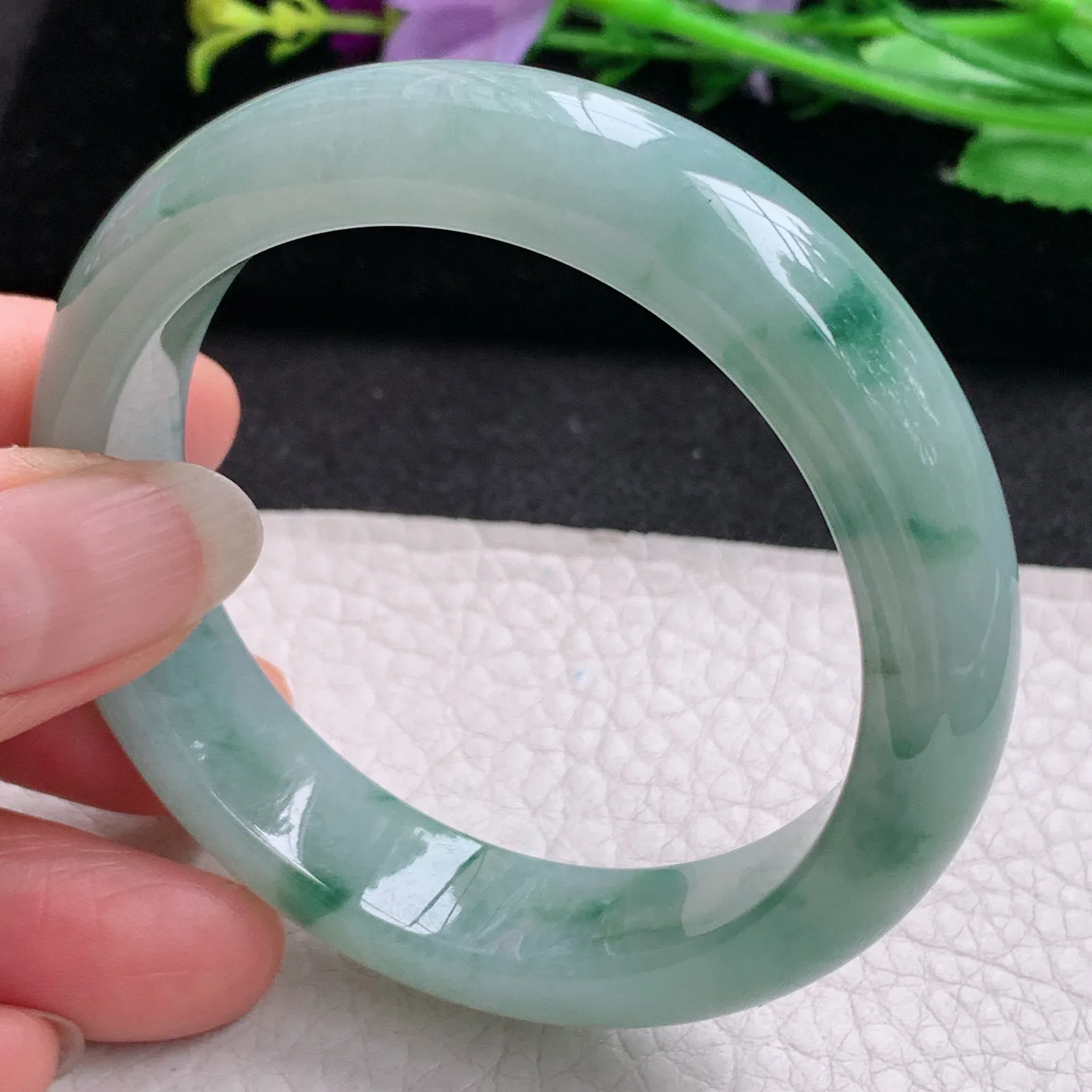 Hf实拍53*13.2*8.3缅甸翡翠手镯冰飘花手镯正圈平安镯宽版镯子