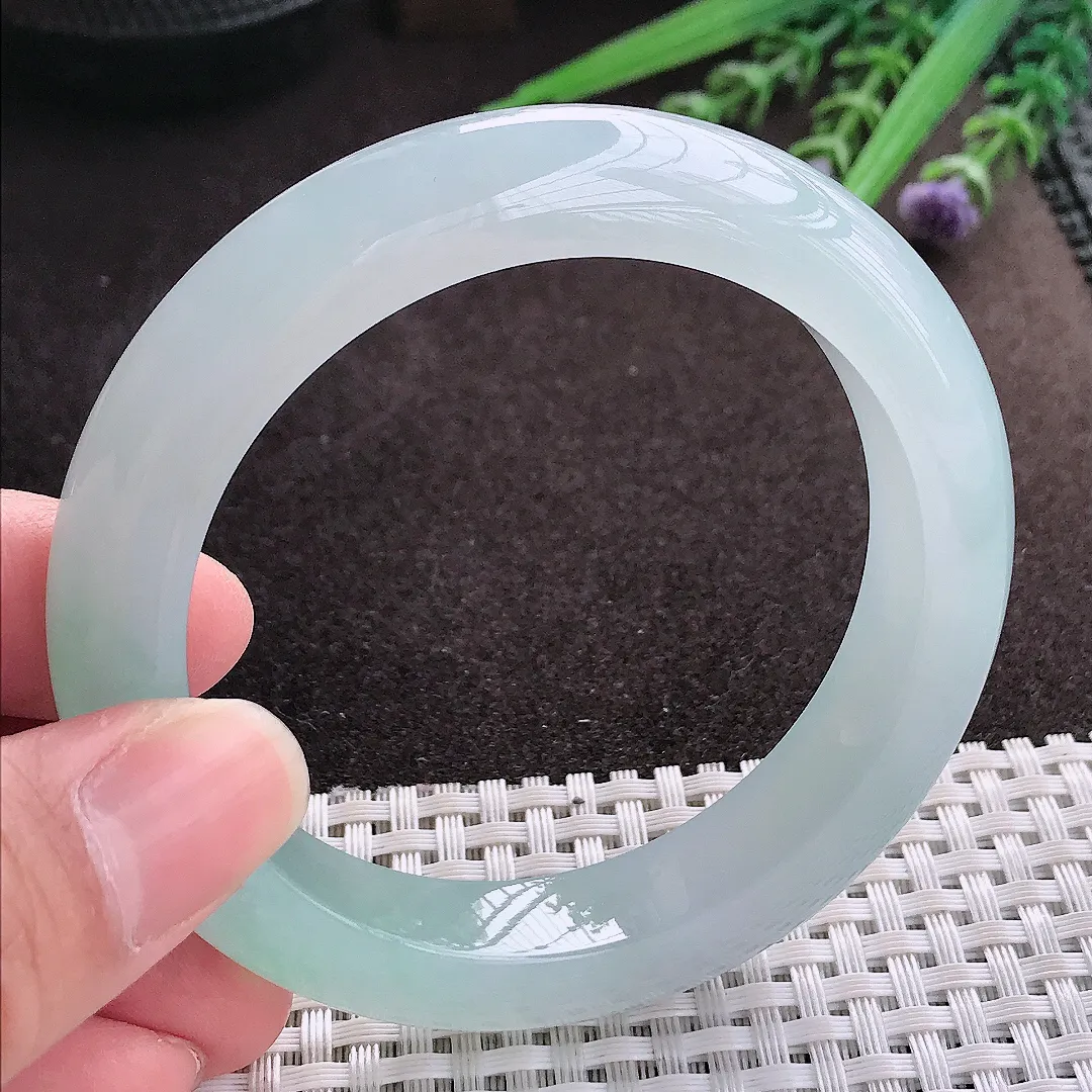 实拍A货翡翠56.5/12.5/9.6老坑冰胶果冻冰晴甜绿色手镯翡翠玉镯子平安镯